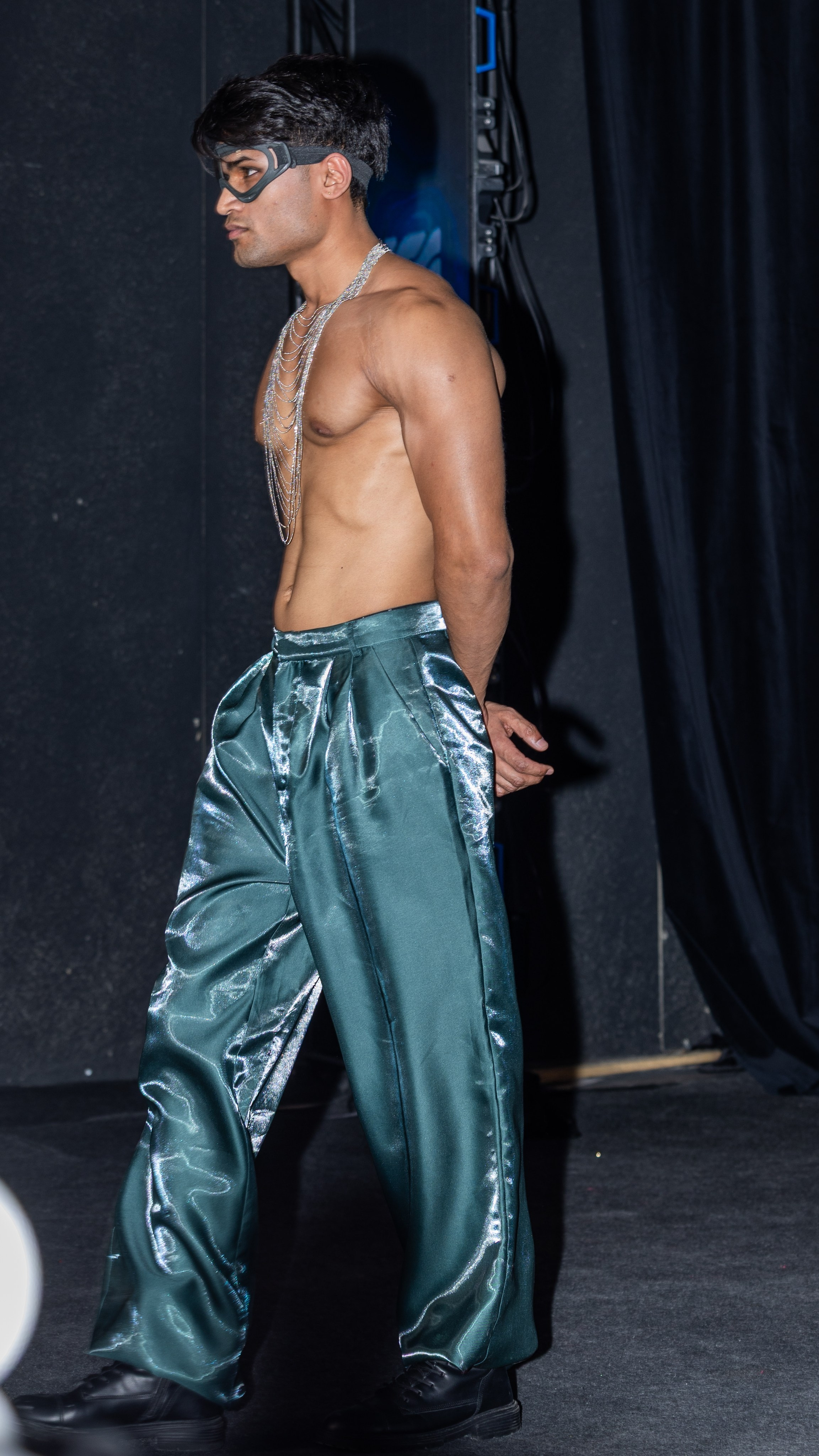 Модный показ Бренд AnyAmo на Модной волне. Студия фото, видеографии и мультимедийного дизайна в Москве Multi Frame Studio