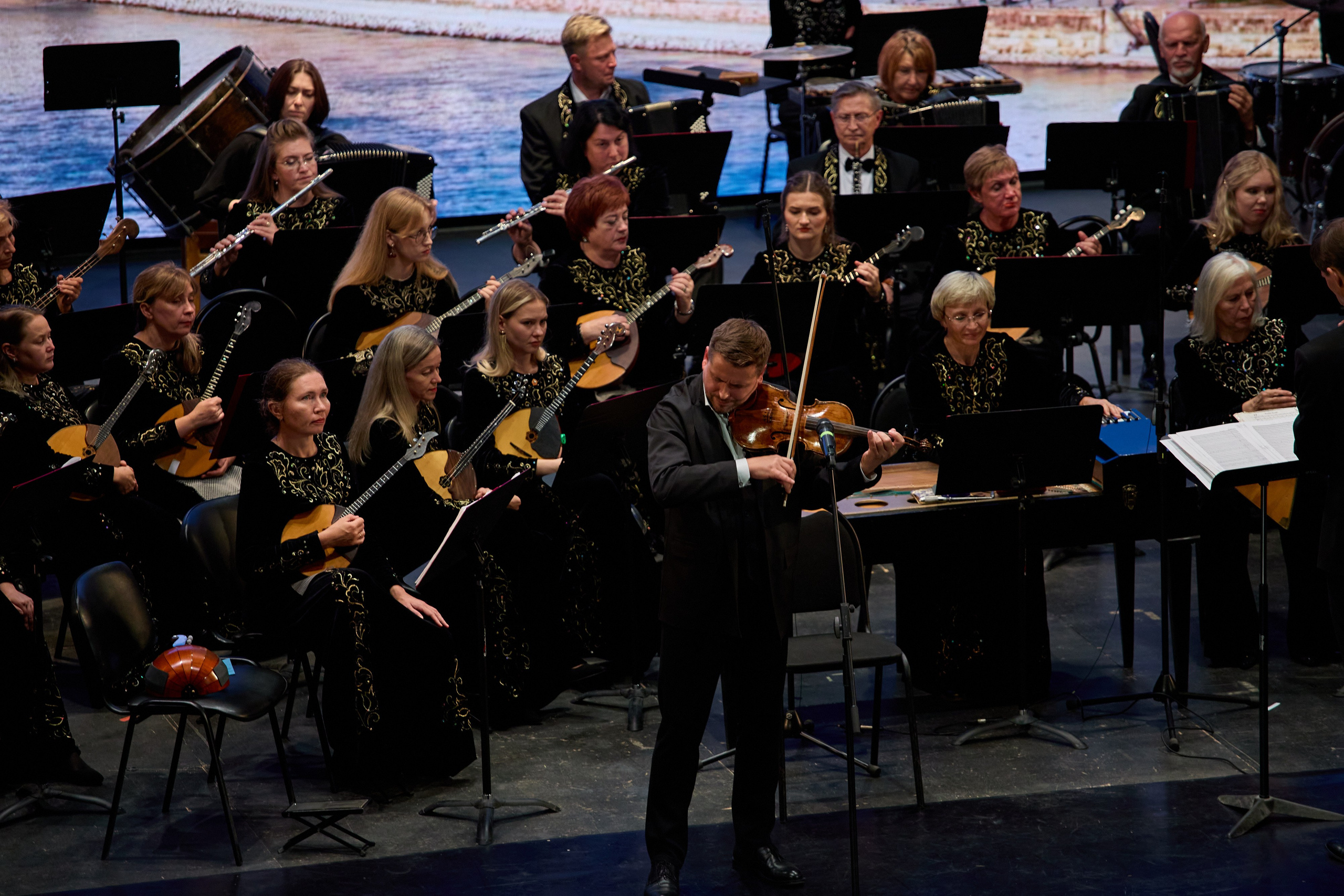 Филармония «Вокруг света в ритме танца». Фотограф Илья Прохоров в Кирове