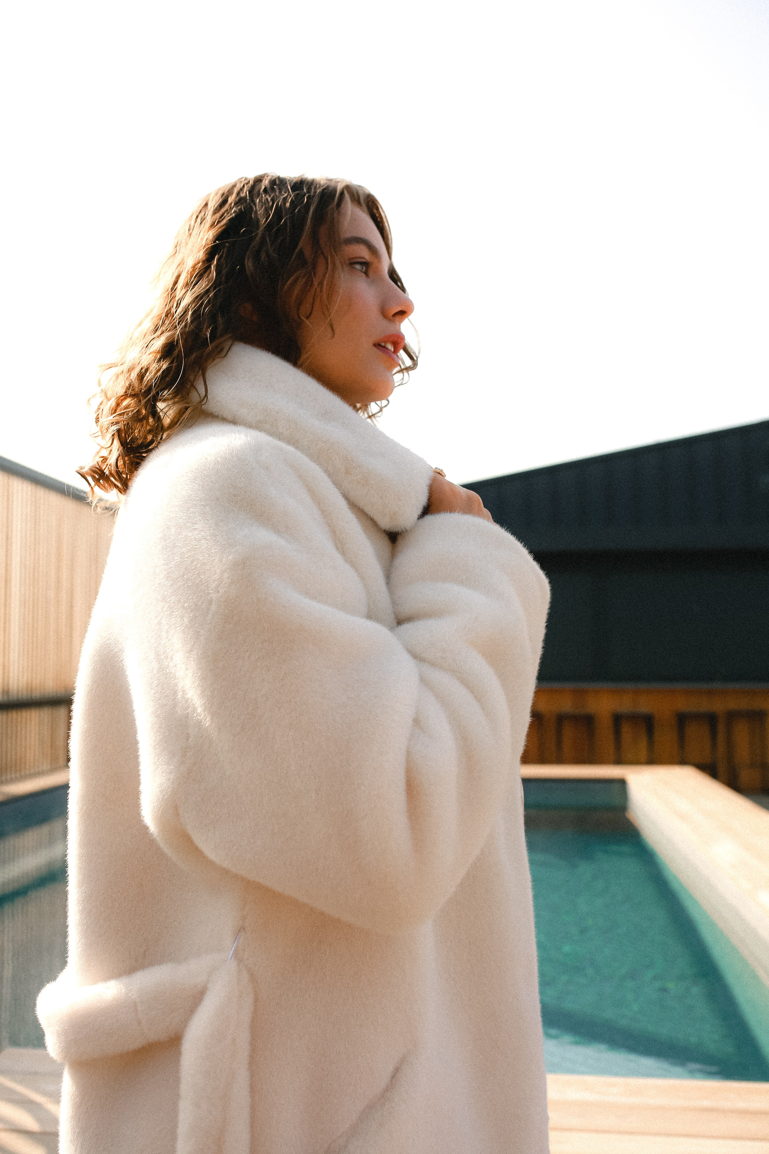 ИМИДЖЕВАЯ СЪЕМКА ДЛЯ БРЕНДА ВЕРХНЕЙ ОДЕЖДЫ MISHKA. Бренд, контент фотограф в Волгограде Елена Даньшина