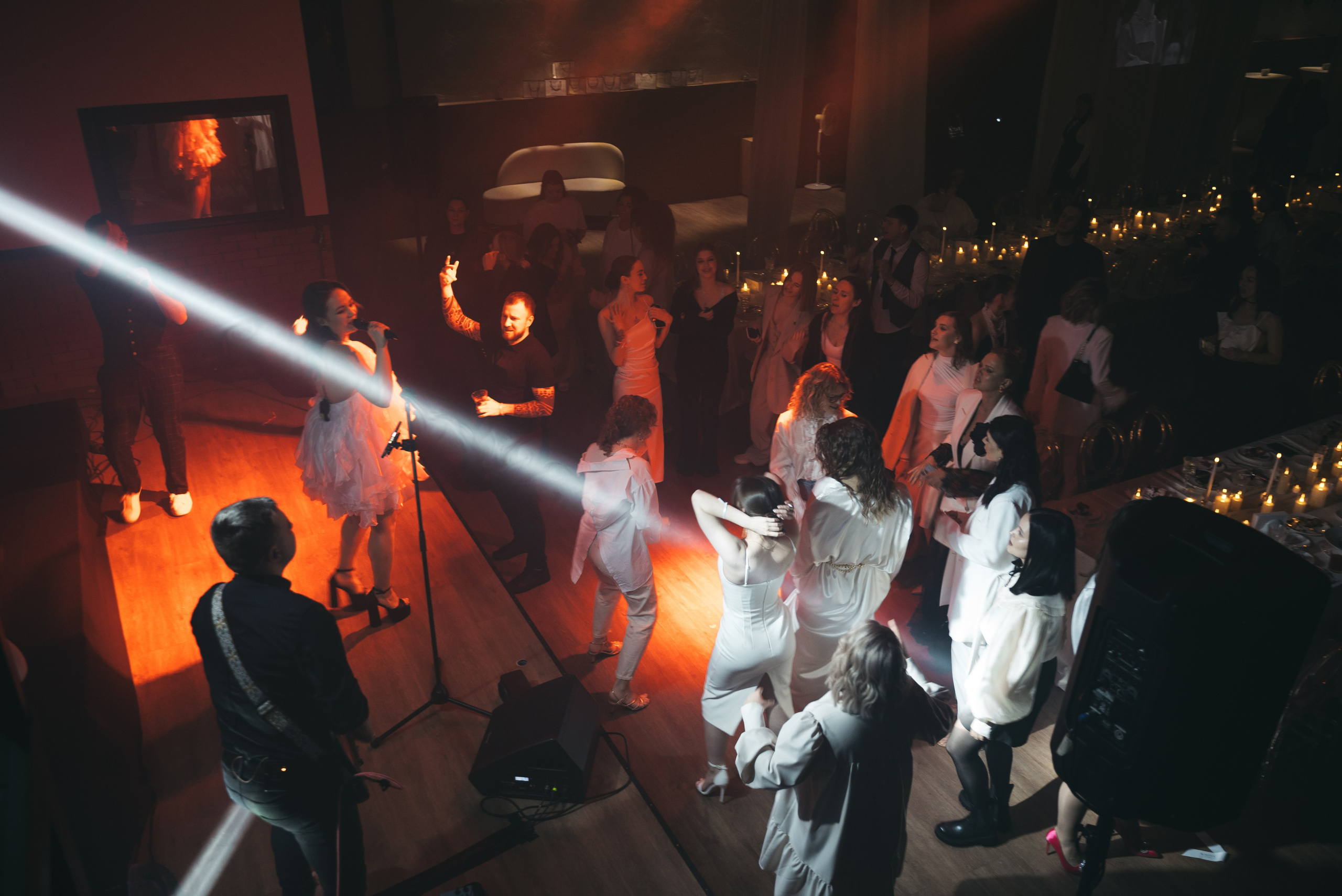 WhiteRoom Pre-wedding. Репортажный и свадебный фотограф в Сургуте