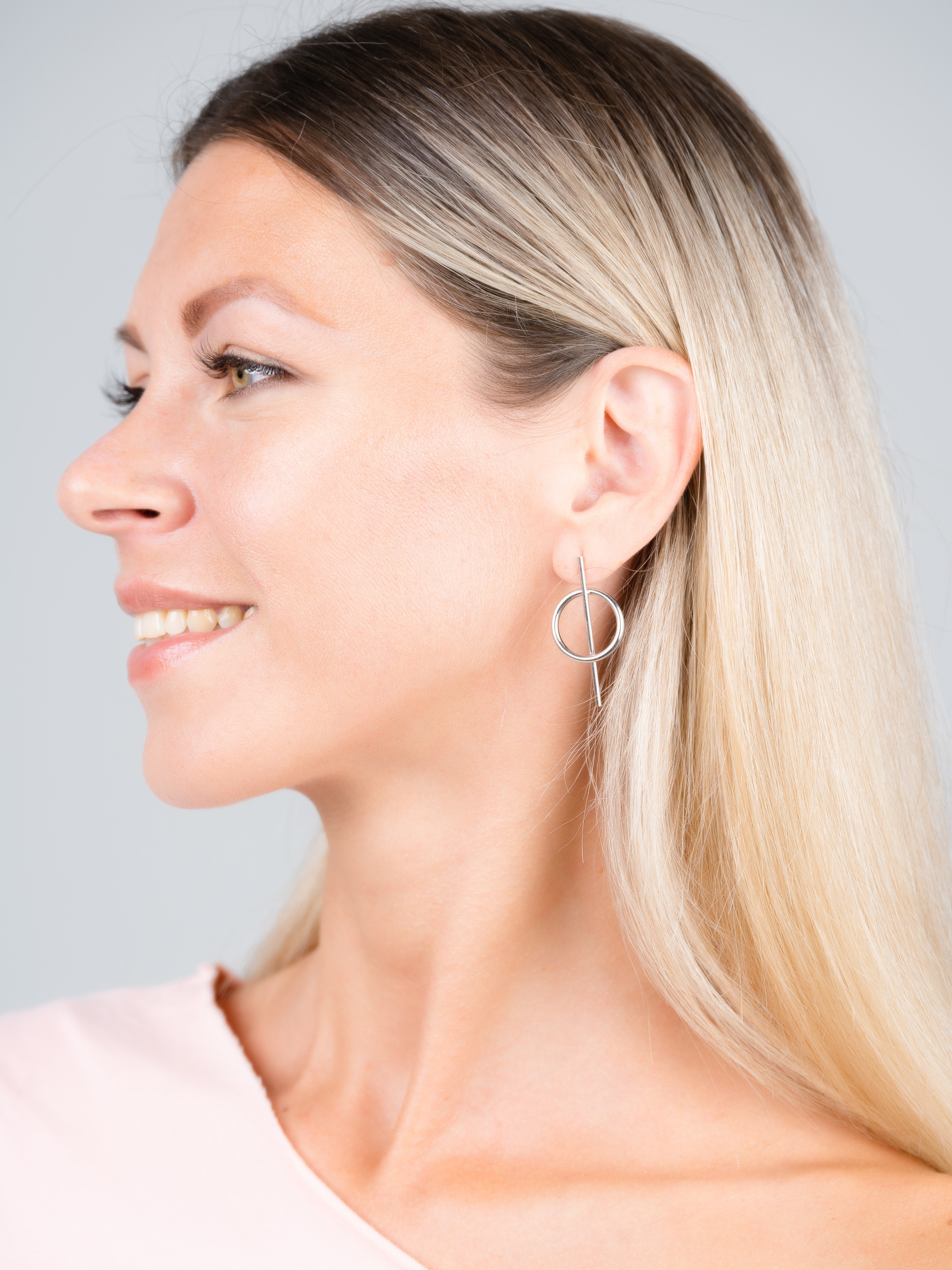 Фотосъемка для маркетплейсов Wildberries, OZON, Яндекс маркет. Портретный, семейный, свадебный фотограф. Бизнес, контент съёмка. Тула