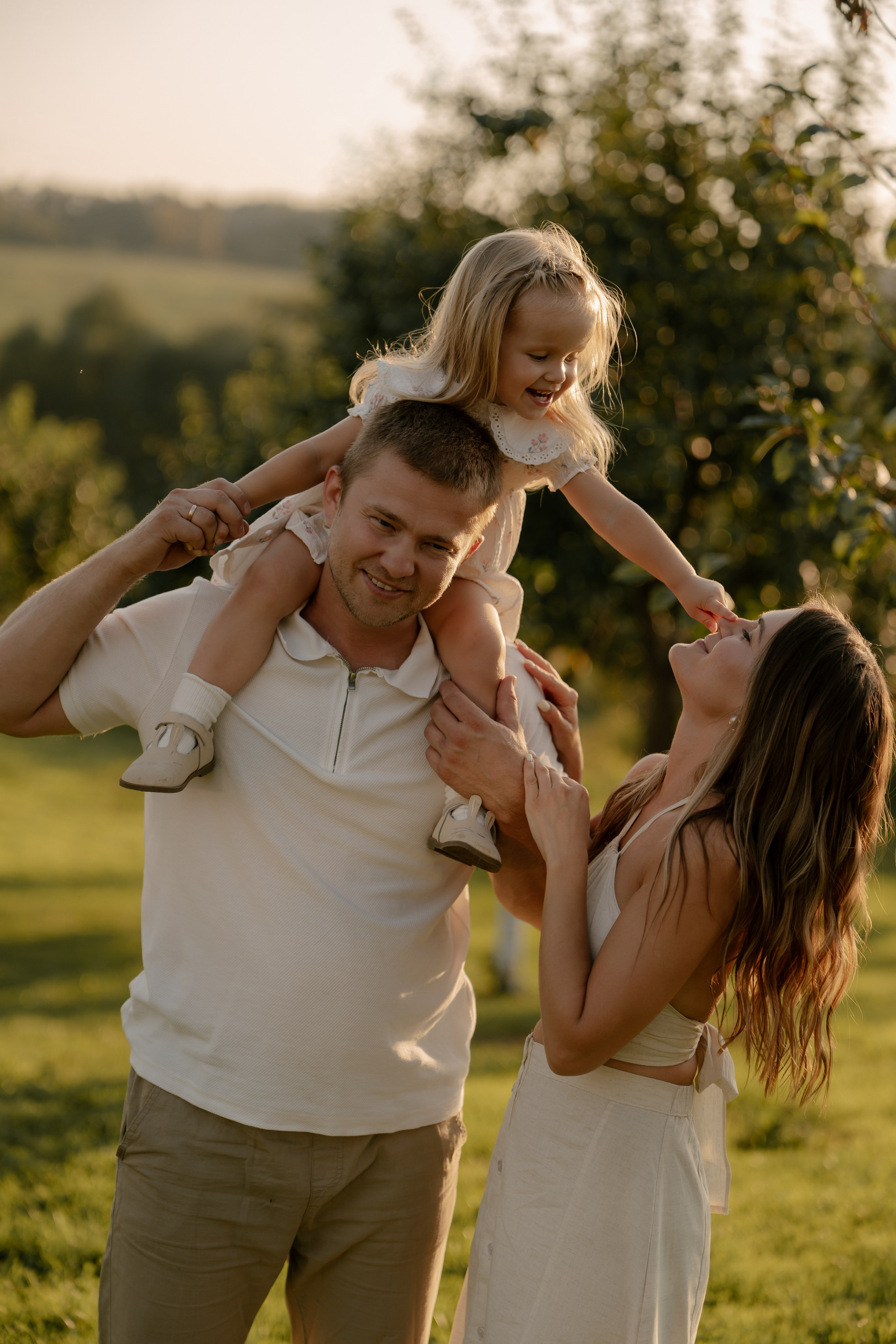 Аня, Агата, Юра и Саша. Свадебный и семейный фотограф в Москве и Красногорске — живые кадры | Анастасия Тихонова
