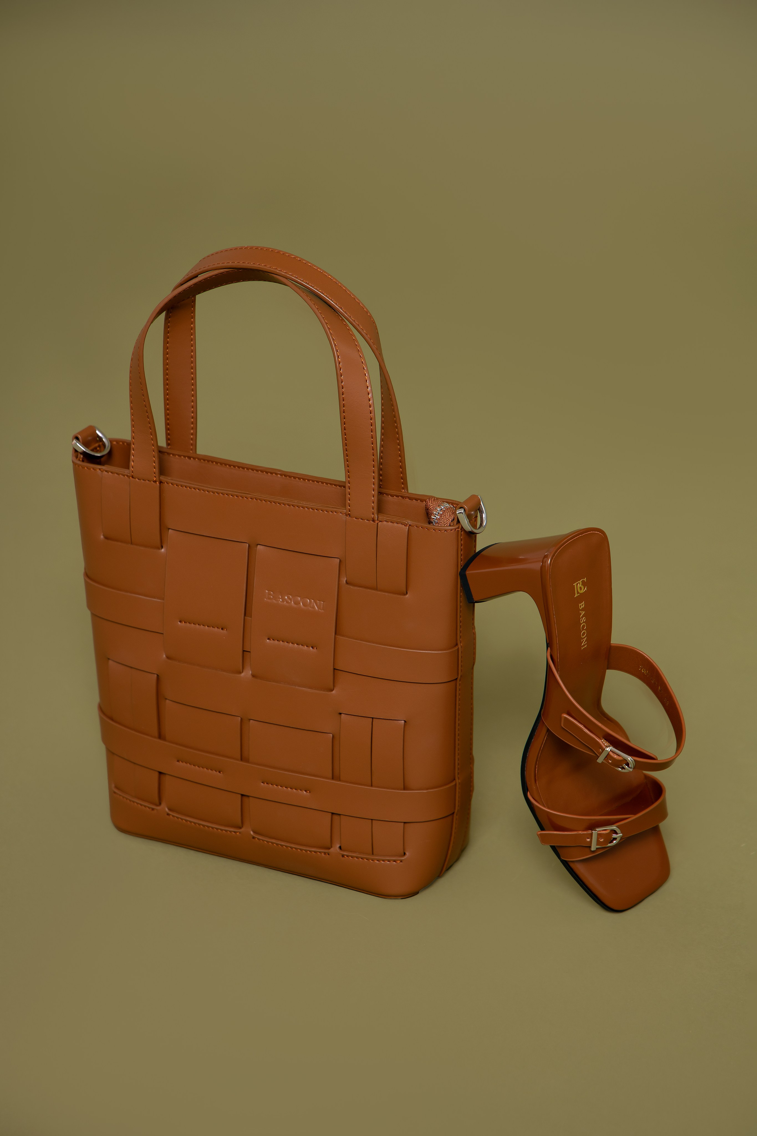 Цветной фон. Предметный фотограф Артём Йома