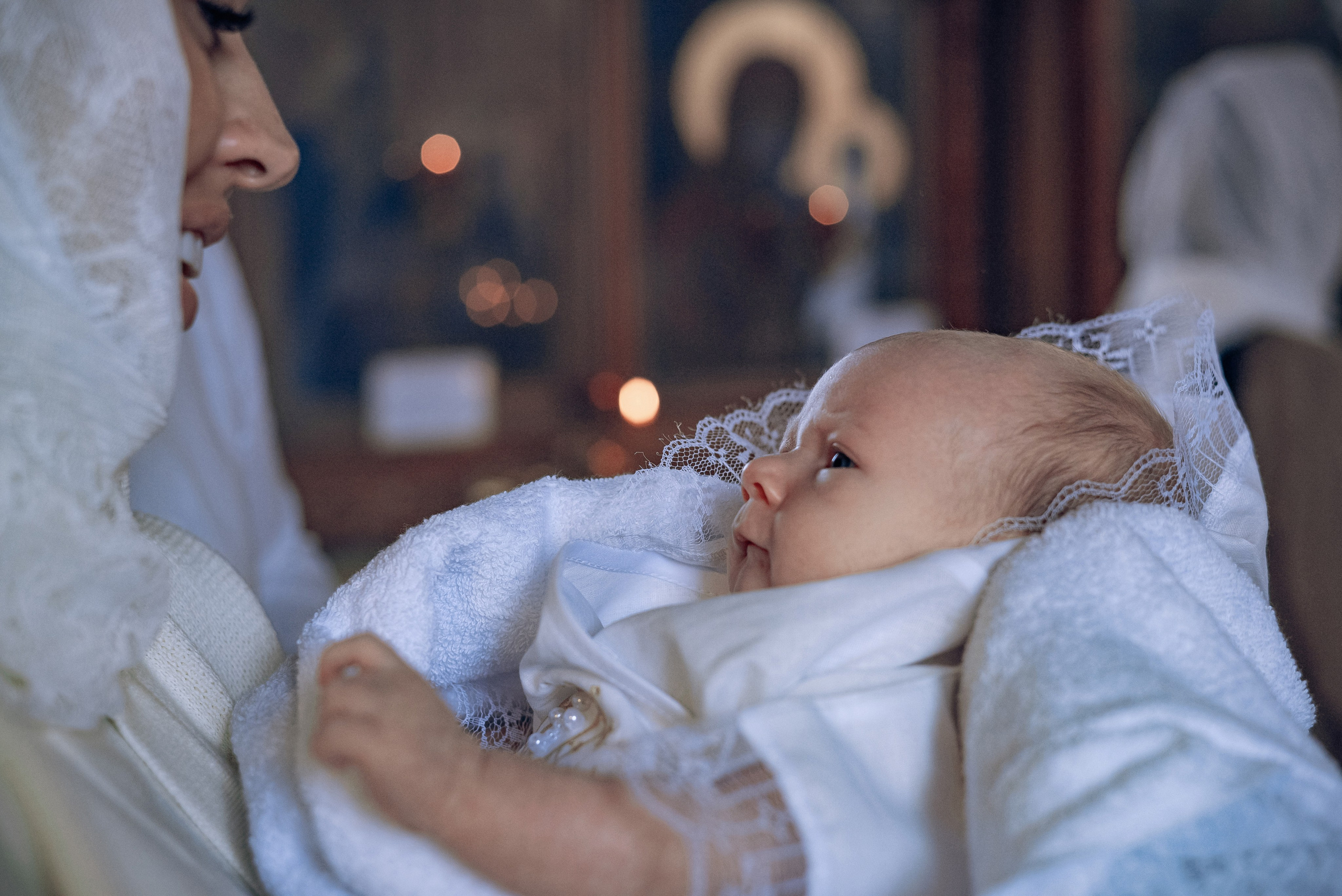 Крещение Мирона в Веденском хаме Березовка. Фотографы крещения/венчания  Красноярск Татьяна и Вячеслав Переваловы