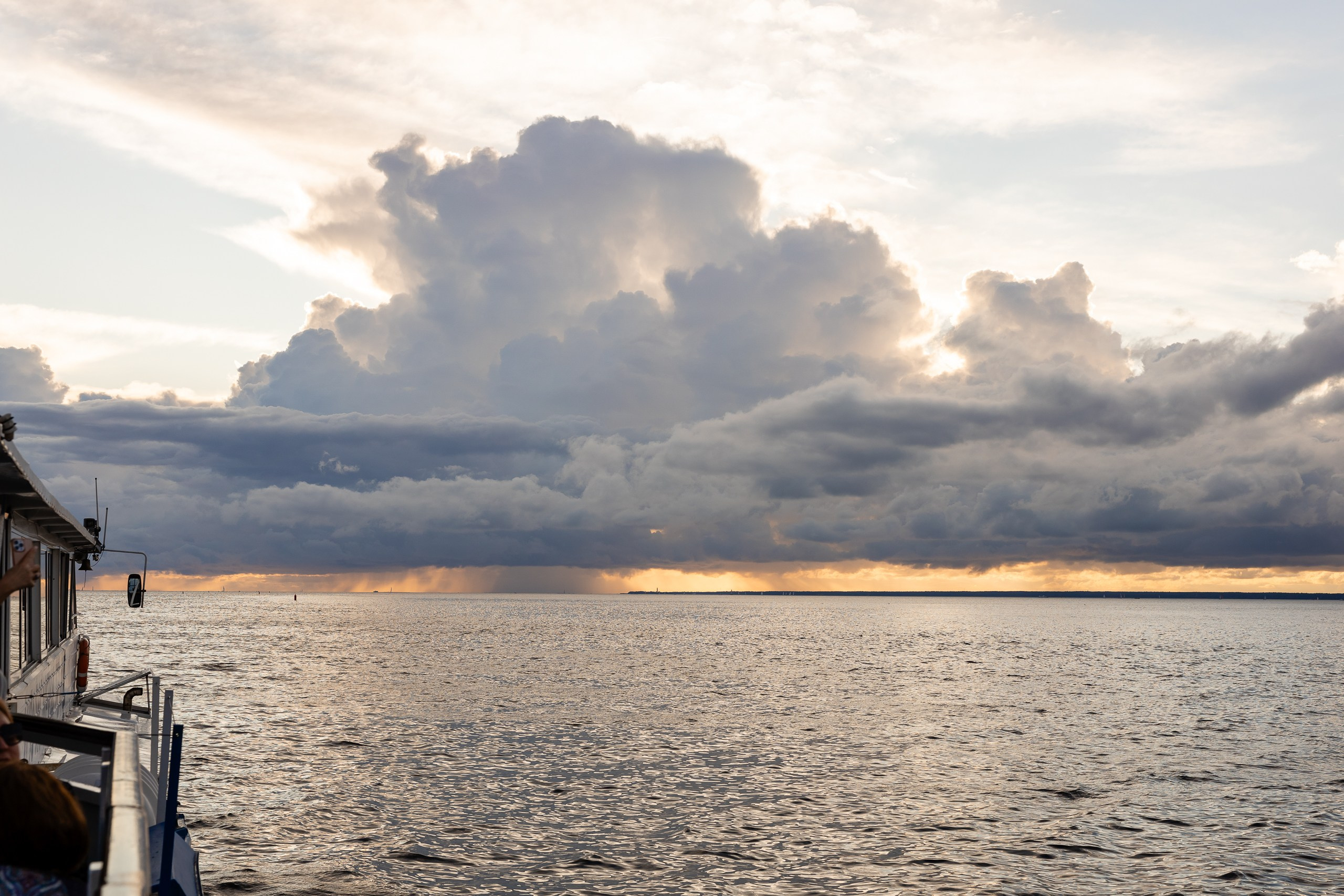 Экскурсия на двухпалубном теплоходе по Неве. Фотограф в Санкт-Петербурге — Сергей Петров