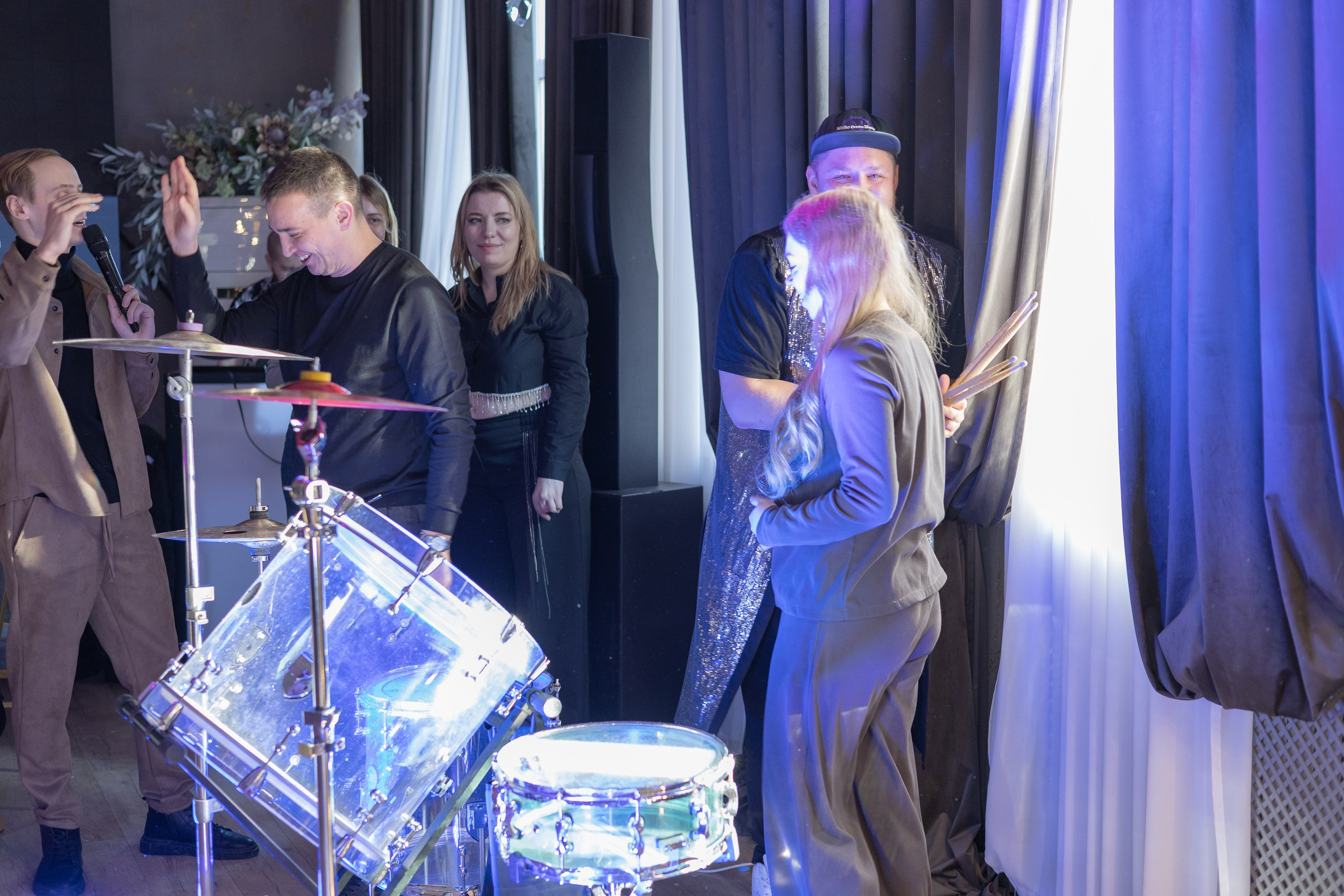 Свадебное чаепитие для молодоженов