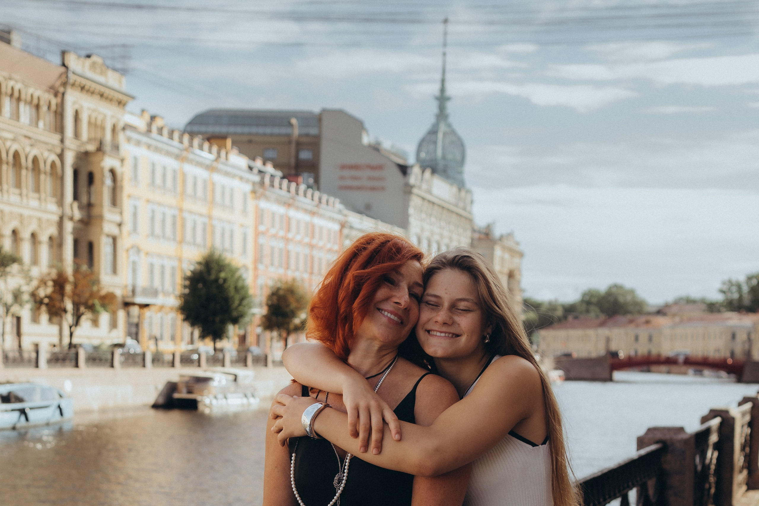 Мама и Дочка. Репортажный фотограф в Санкт-Петербурге. Фотограф на мероприятие в СПБ