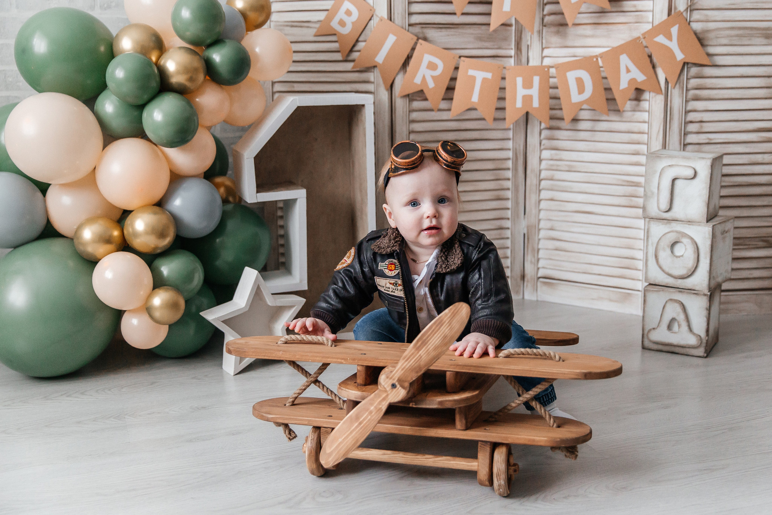 Самолёт. Детский фотограф, выпускные альбомы в Нижнем Новгороде Бодягина Мария