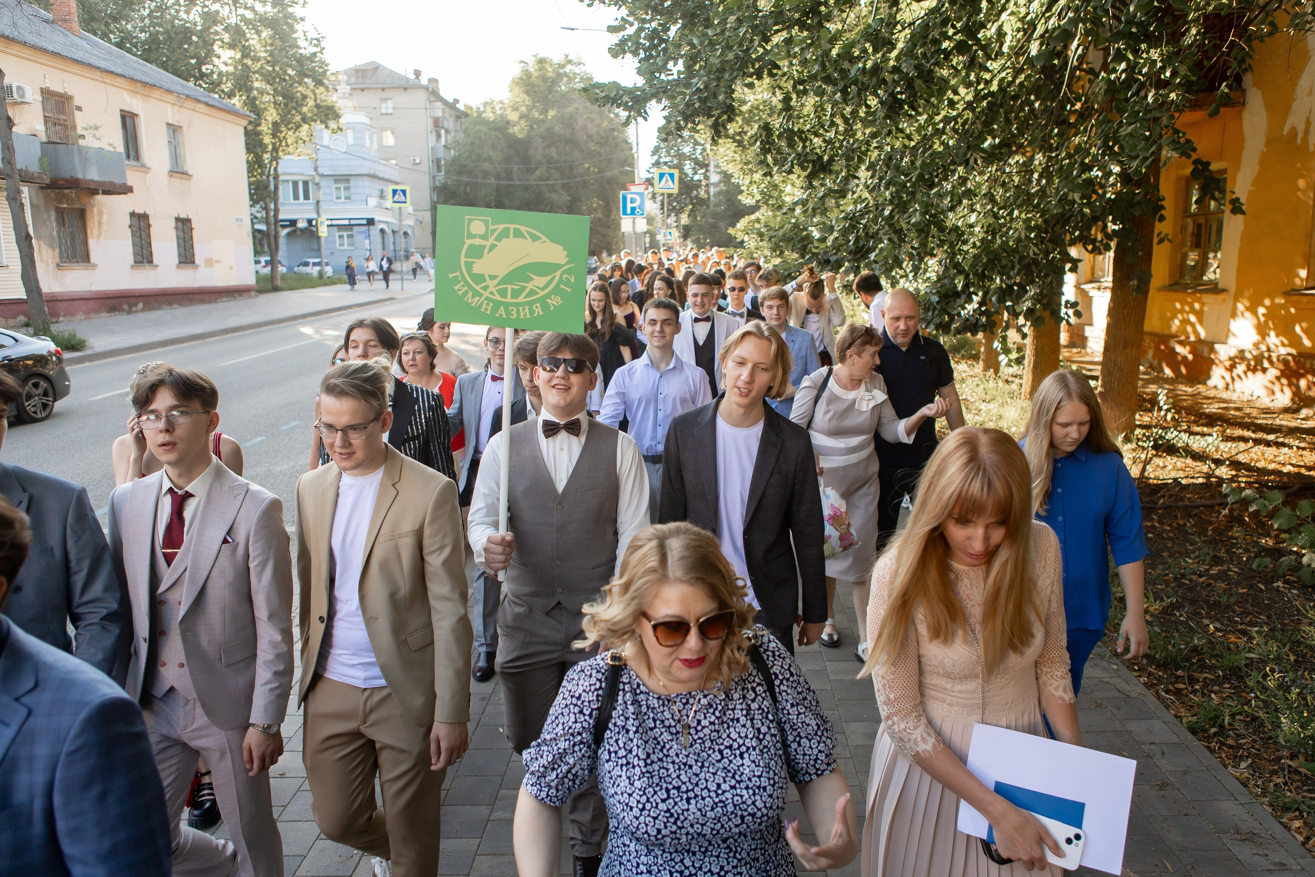 Выпускной Гимназия 12 2024 г. Свадебный и портретный Фотограф в Липецке Дмитрий Котюков
