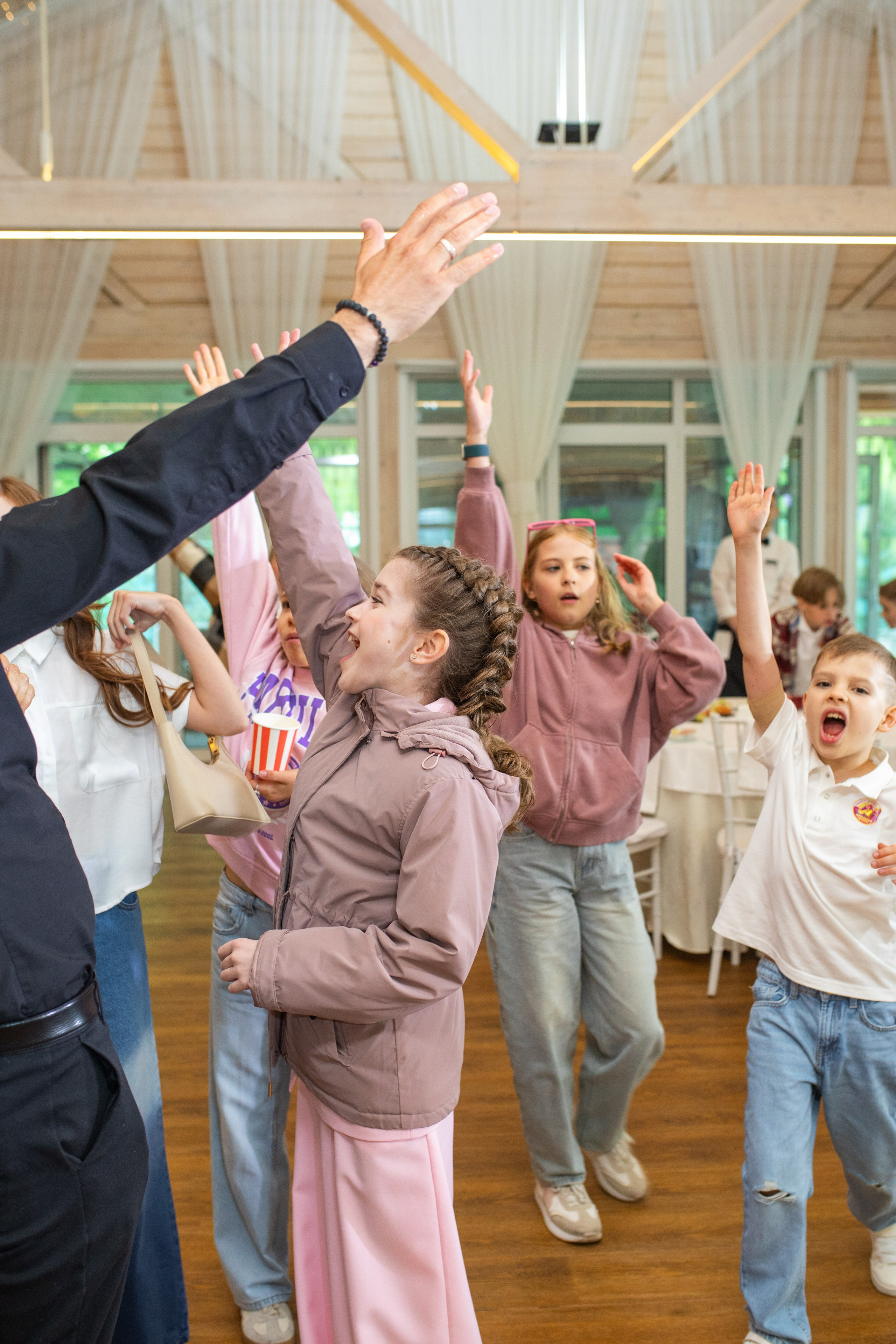 Выпуск 4 класс Сосновый бор. Фотограф в Новосибирске Ася Зверева