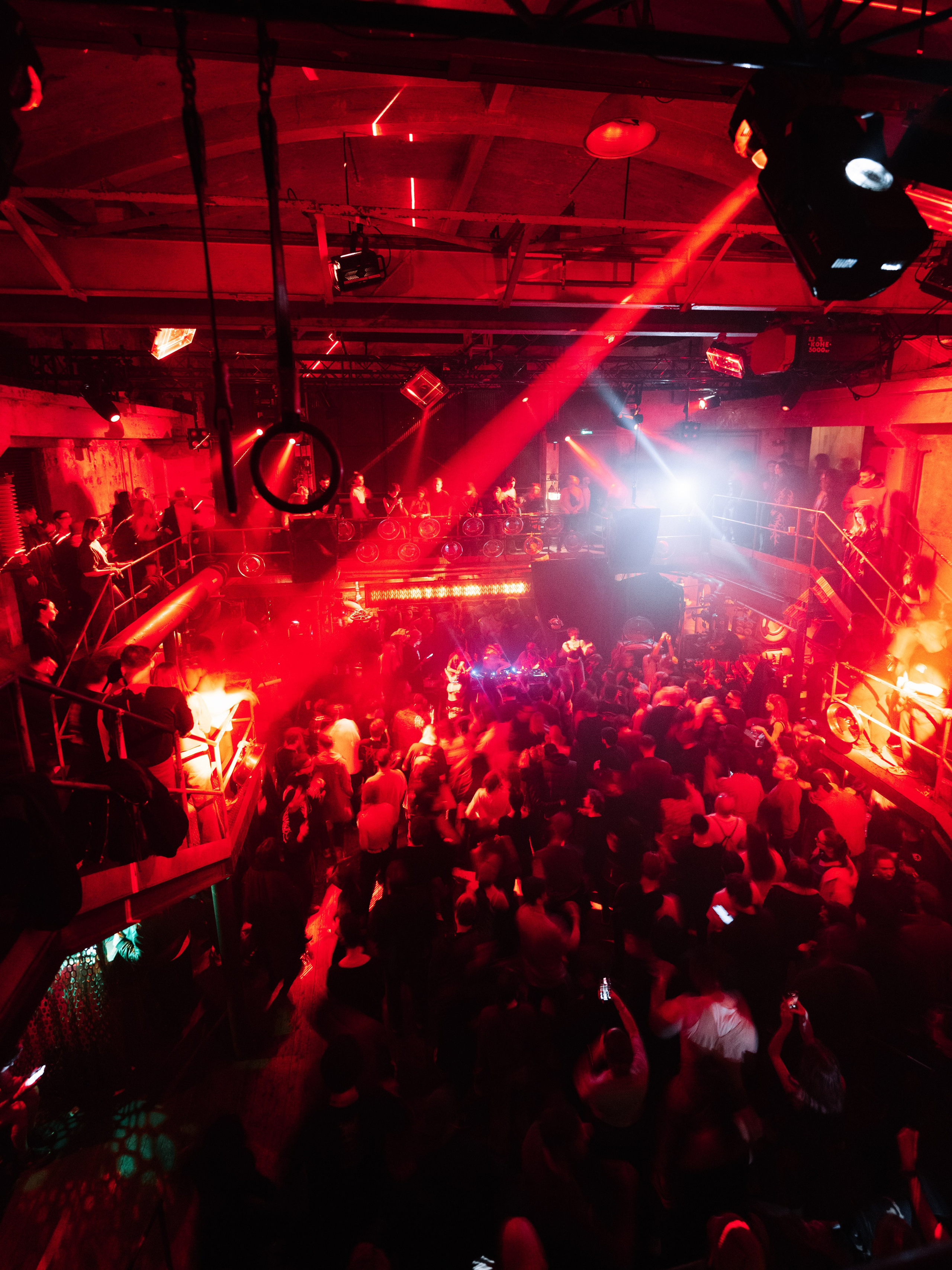 SICK YEARS, ARMA ╳ SILA SVETA. @tomrus: Рустам Шагиморданов — фотограф