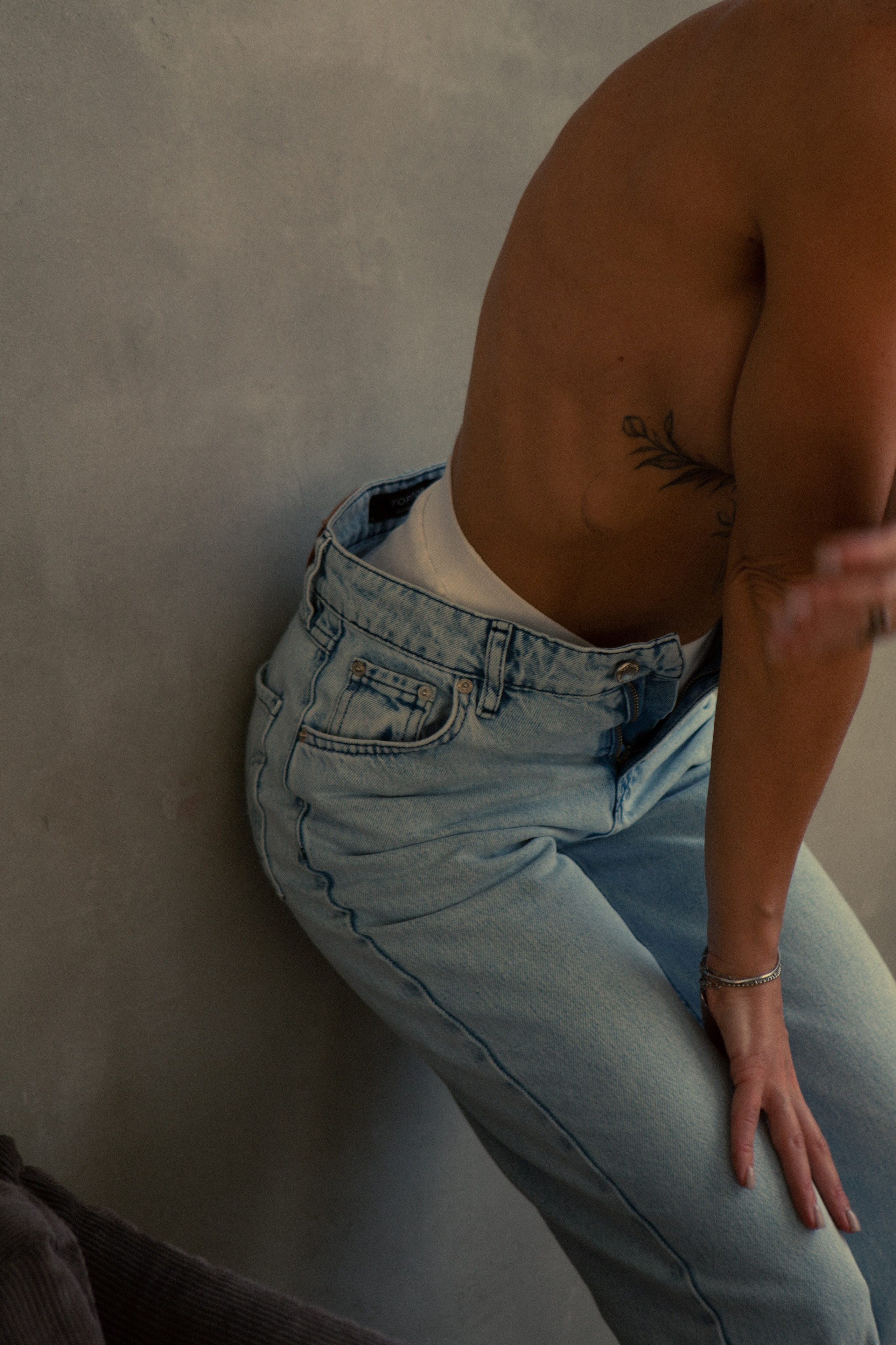 Маша. Контакты