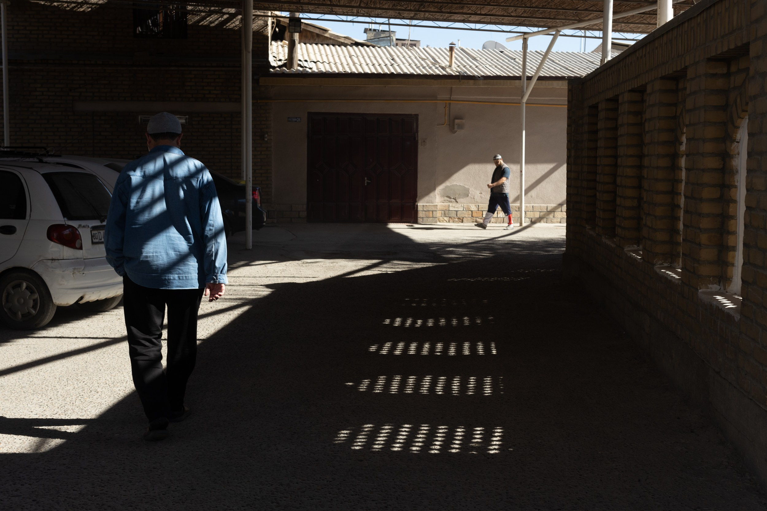 Uzbekistan daily. Commerce & art photographer