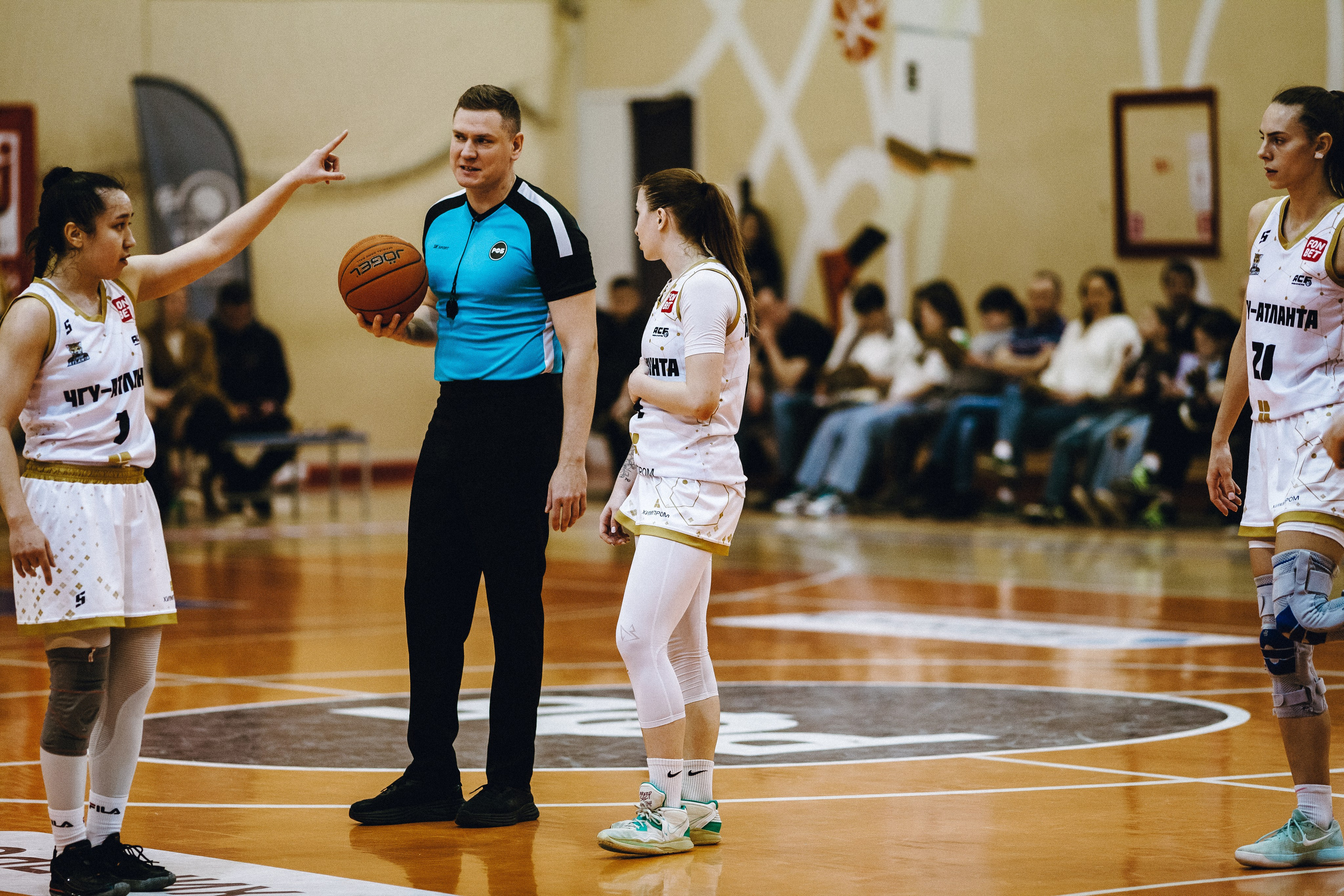 ЧГУ-Атланта — Ростов-ЮФУ / 2 игра. Фотография