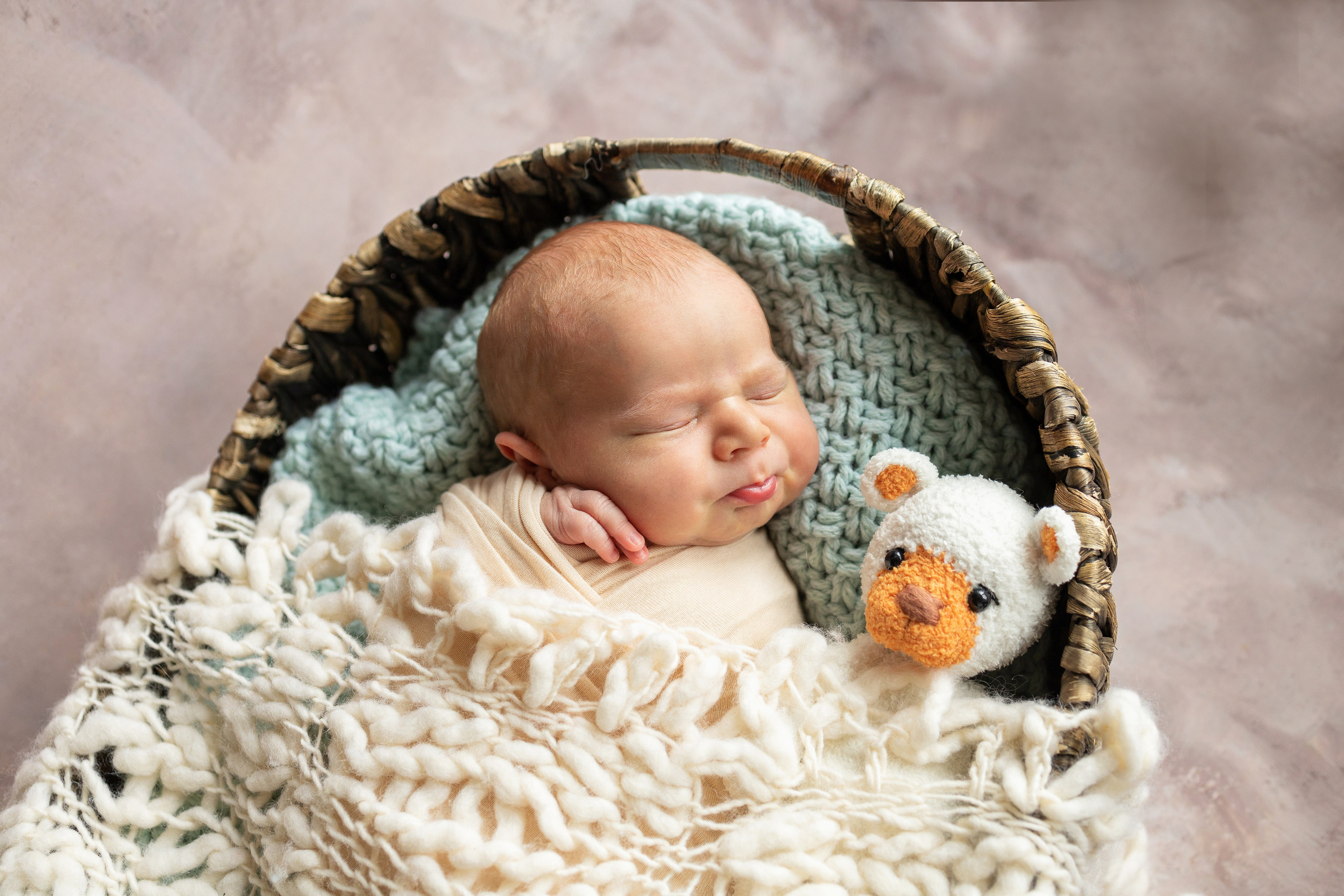 Фотосессия новорождённых мальчиков. Фотограф новорожденных в г. Миасс Анна Плотникова