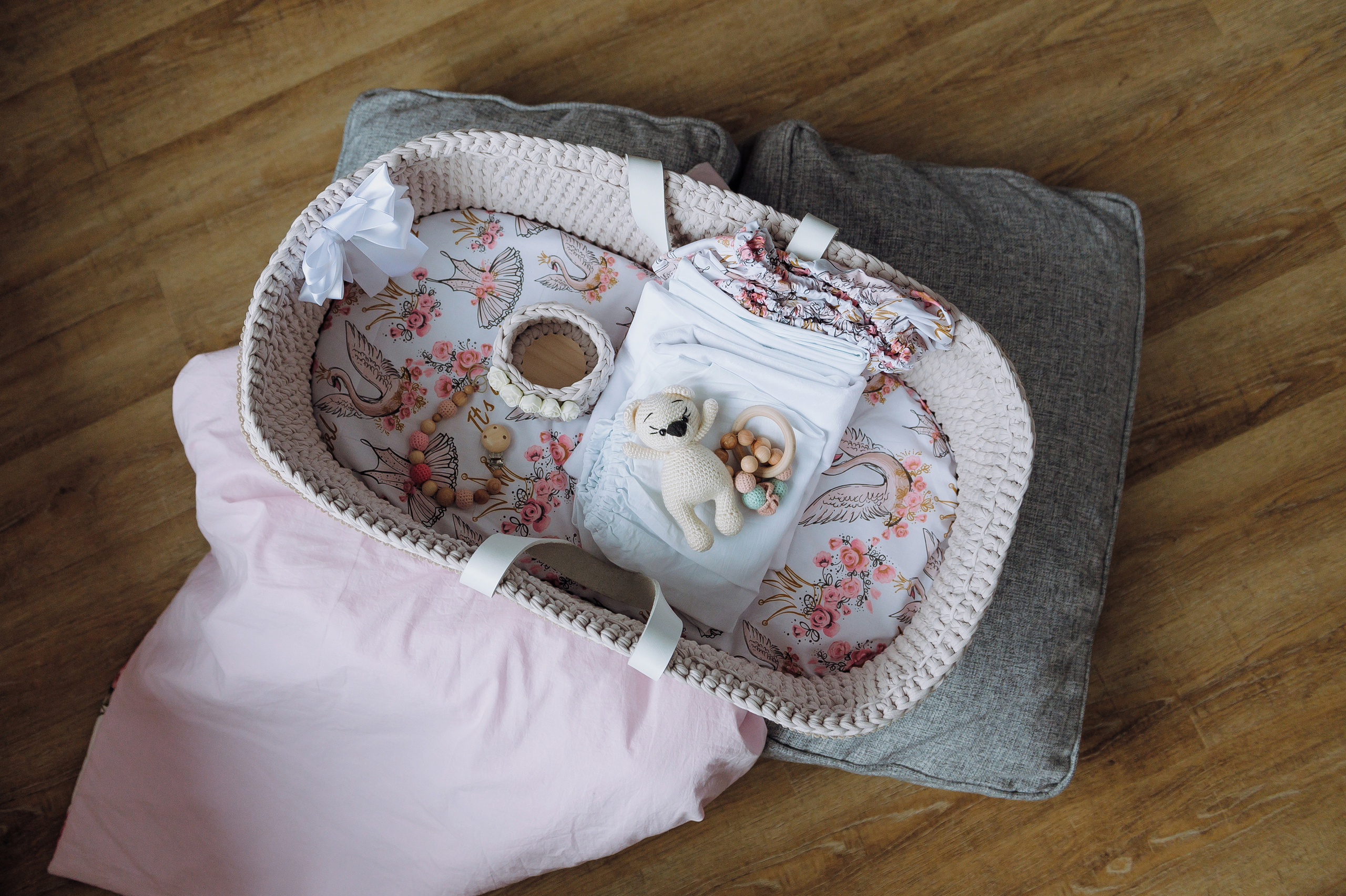 Детские кроватки. Рустам Латынов — профессиональный фотограф