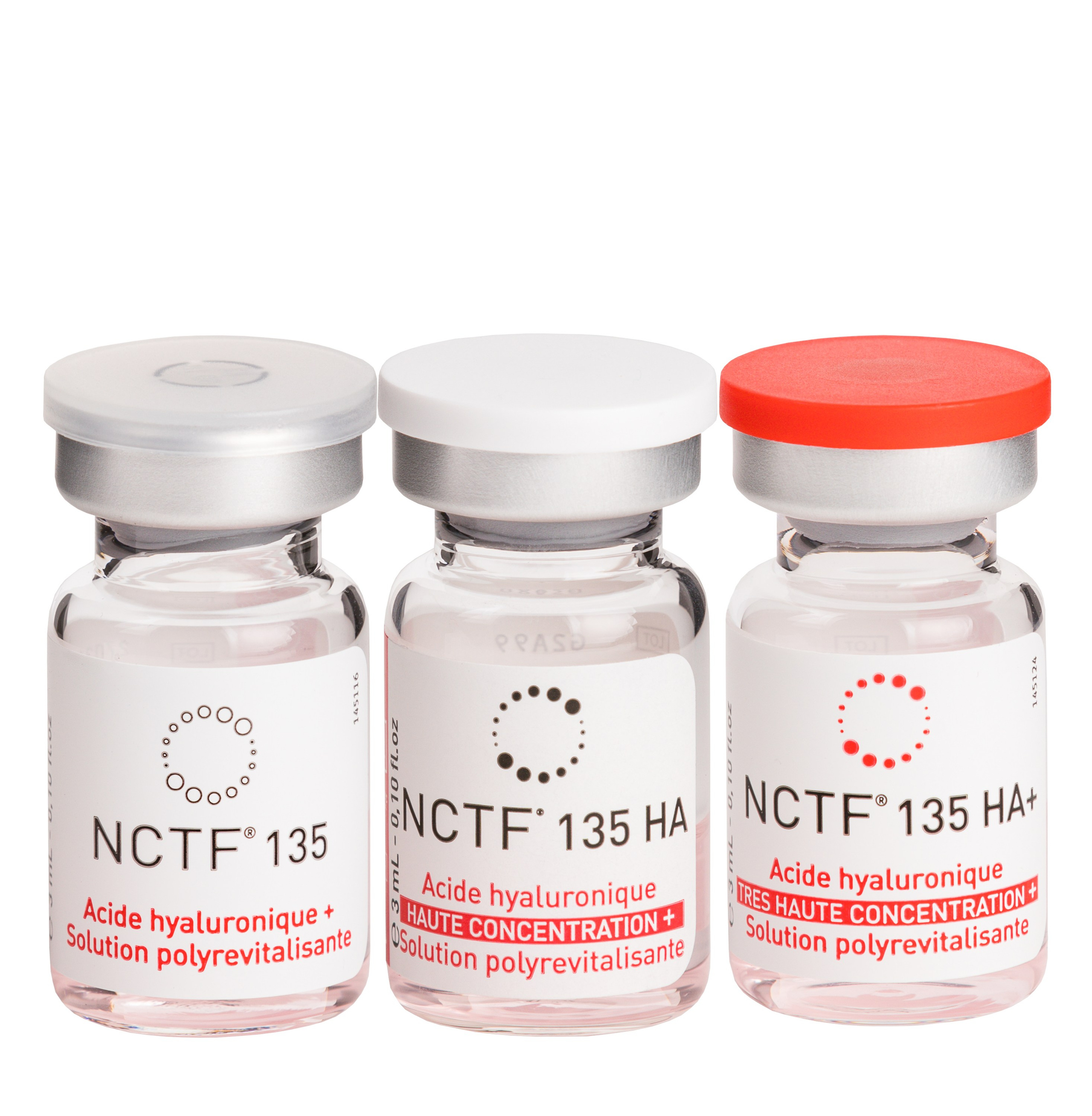 Три флакончика гиалуроновой кислоты на белом фоне