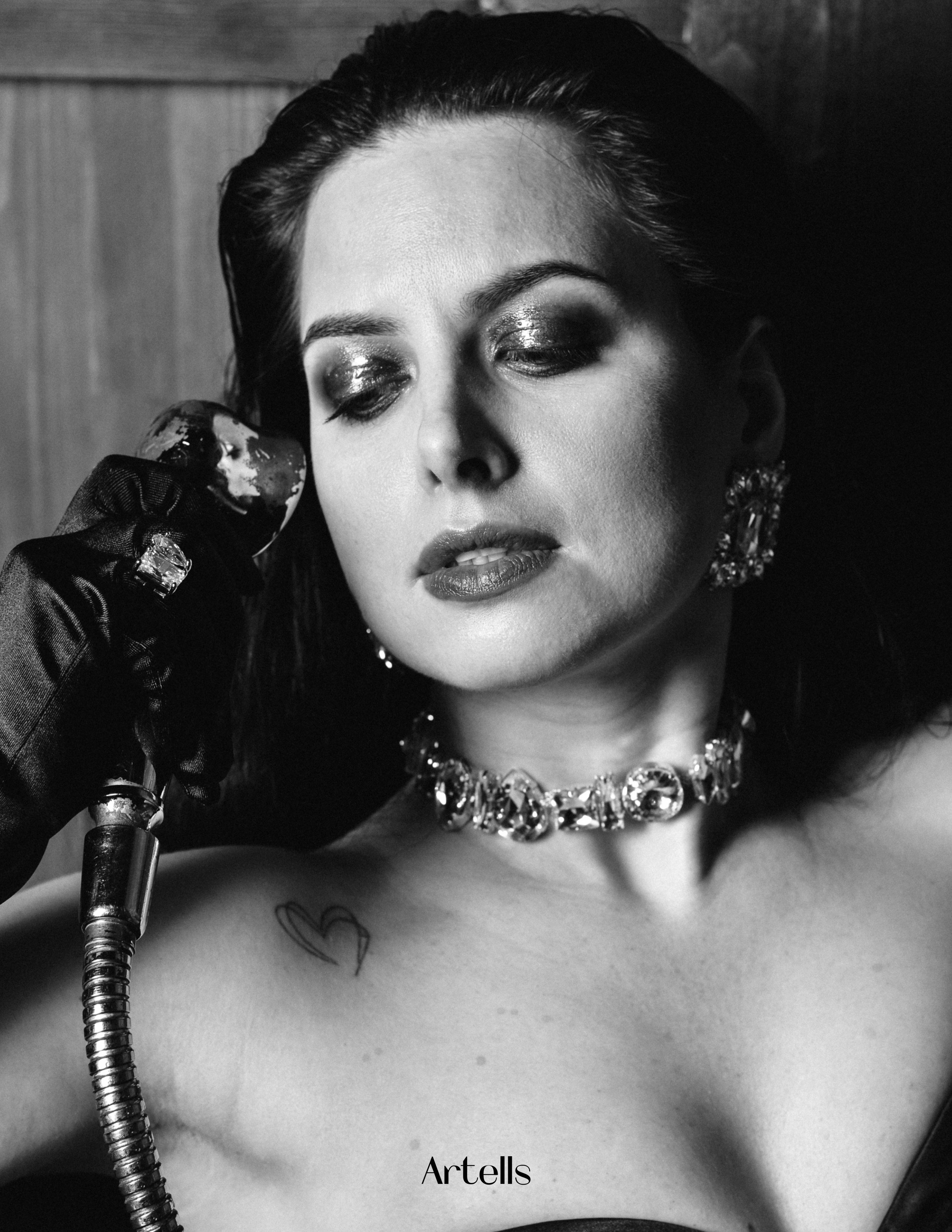 Artells Magazine [New York]. Алла Казакова. Чувственный женский фотограф