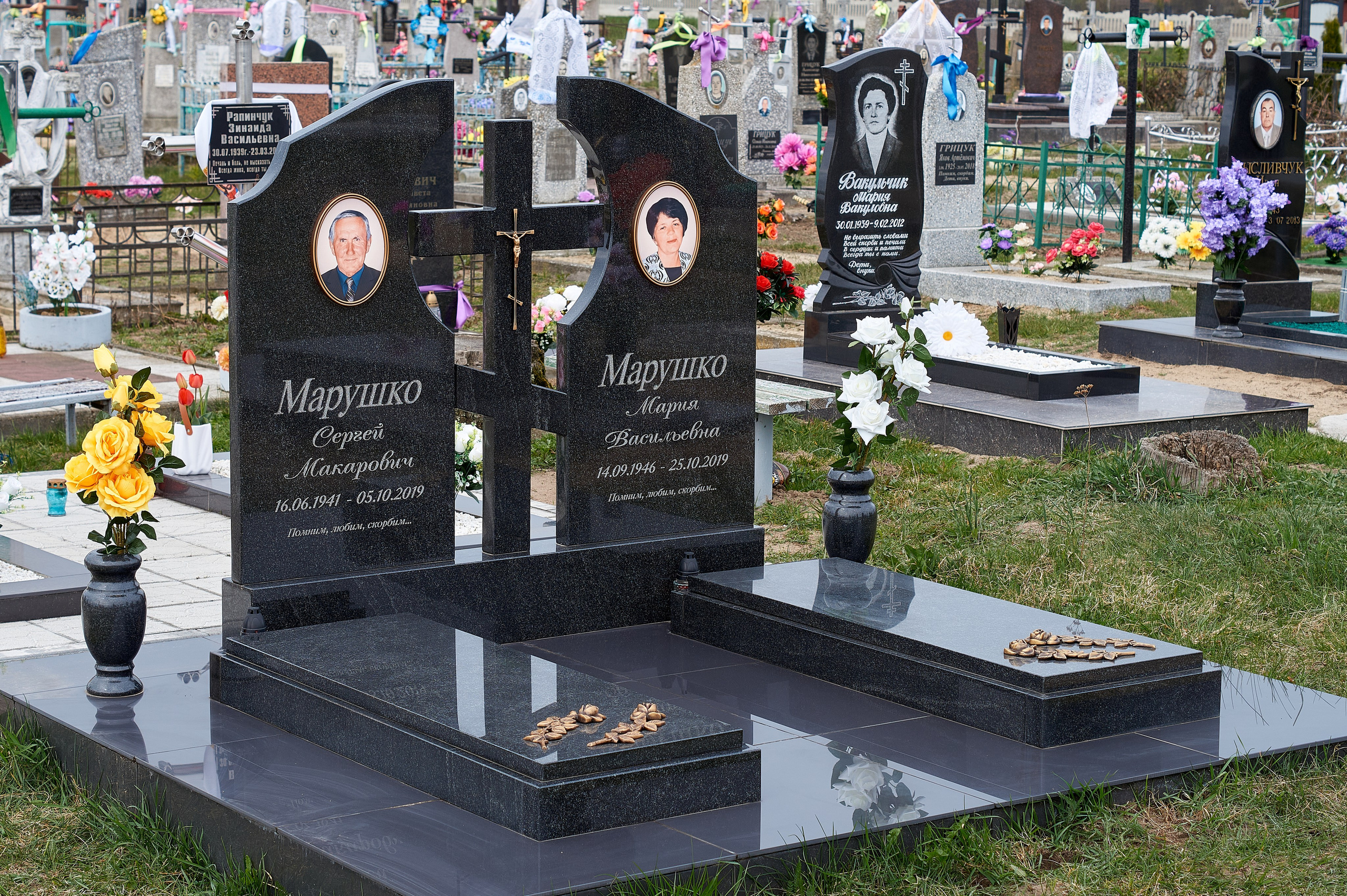 Примеры работ. Изделия из гранита