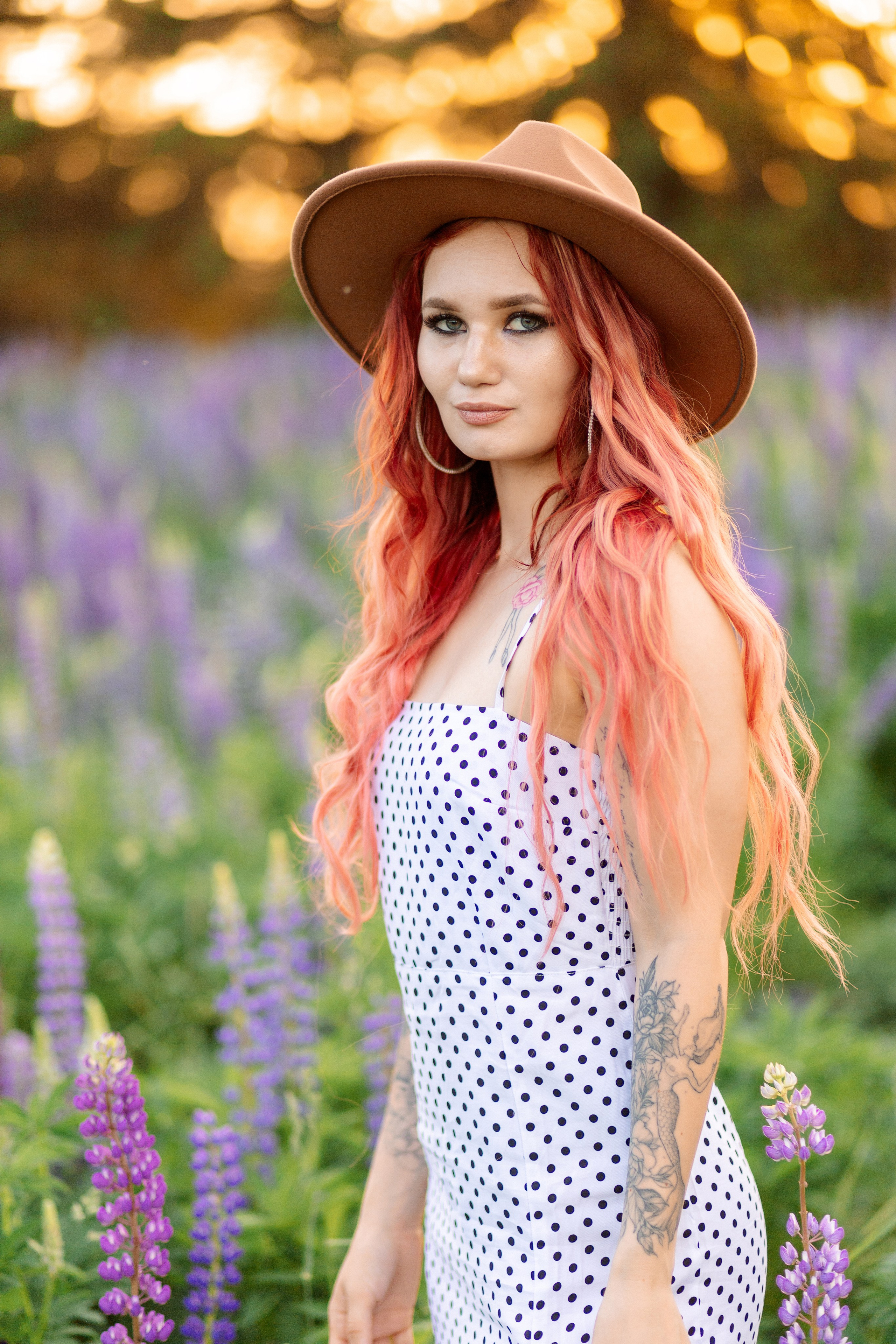 Люпиновая Фотосессия на закате. Профессиональный фотограф в Ижевске Леша Петров