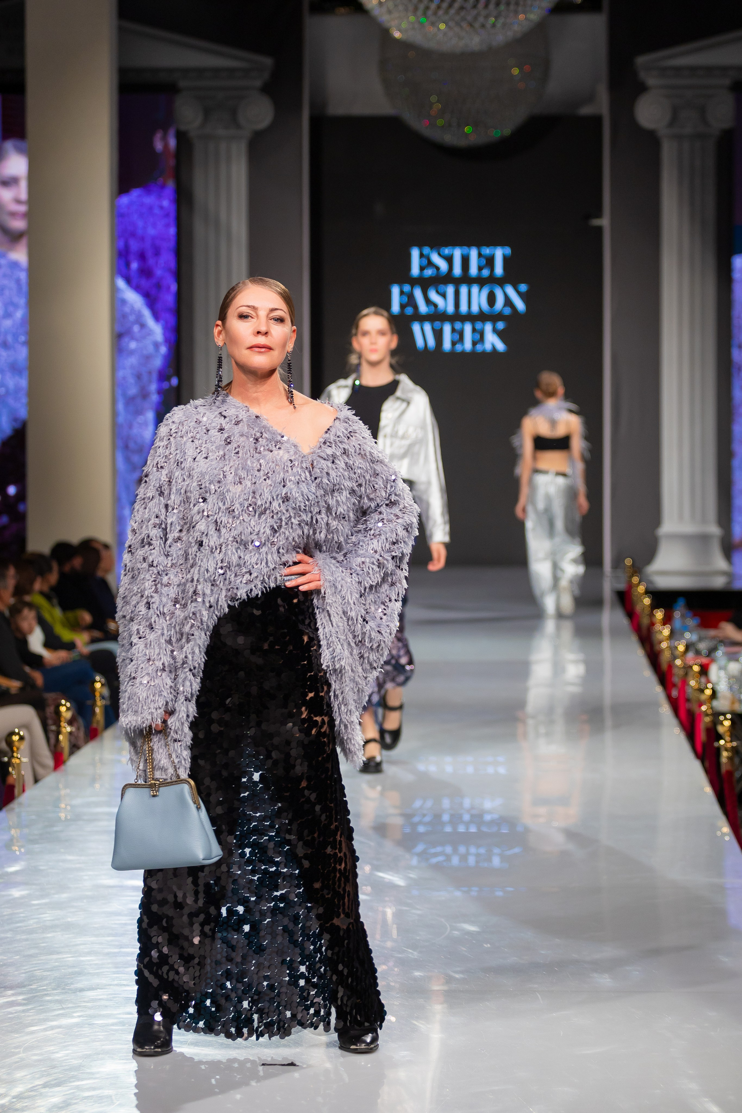 Estet Fashion Week. Photomantis