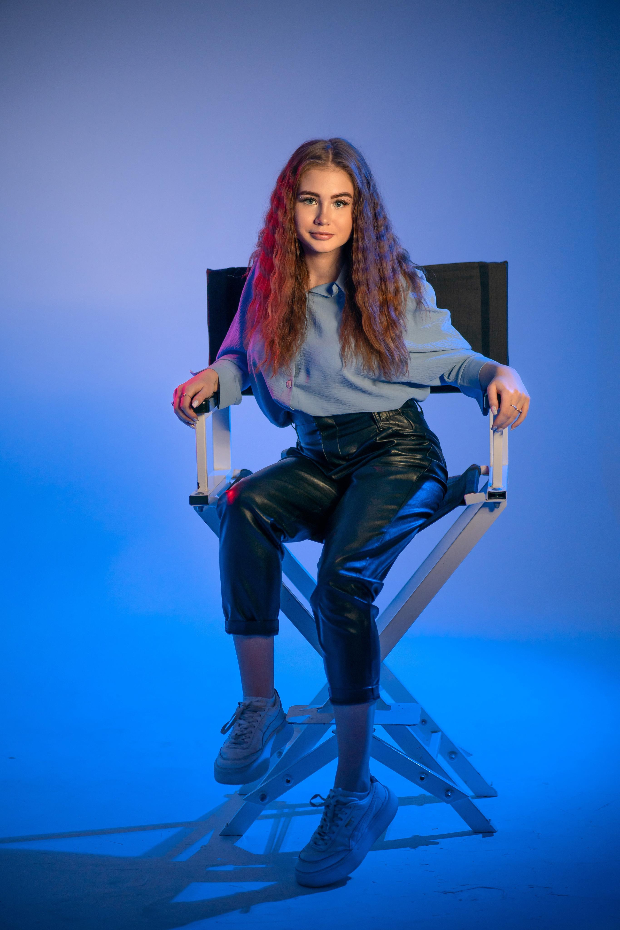 Портреты с цветовыми акцентами. Антон Катушенок — фотокорреспондент города Набережные Челны