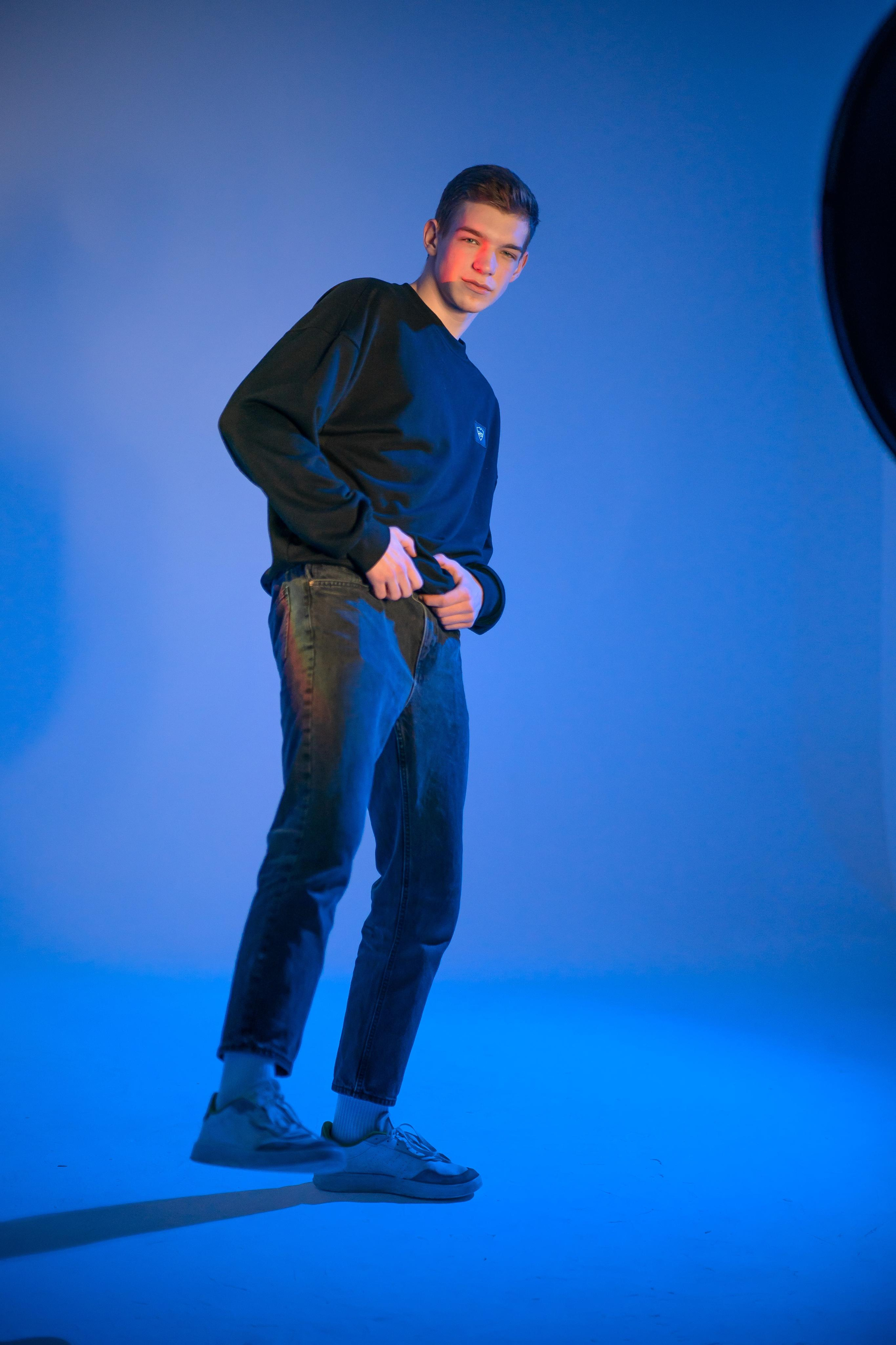 Портреты с цветовыми акцентами. Антон Катушенок — фотокорреспондент города Набережные Челны