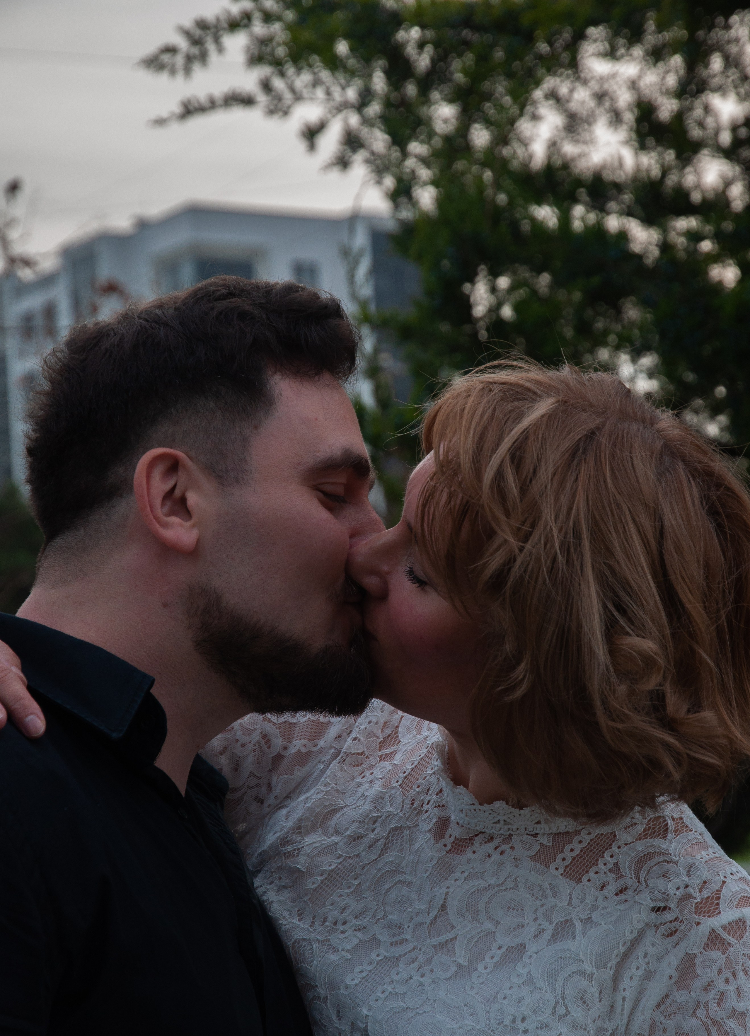 Oksana (свадебная прогулка у ЗАГСа). Главная