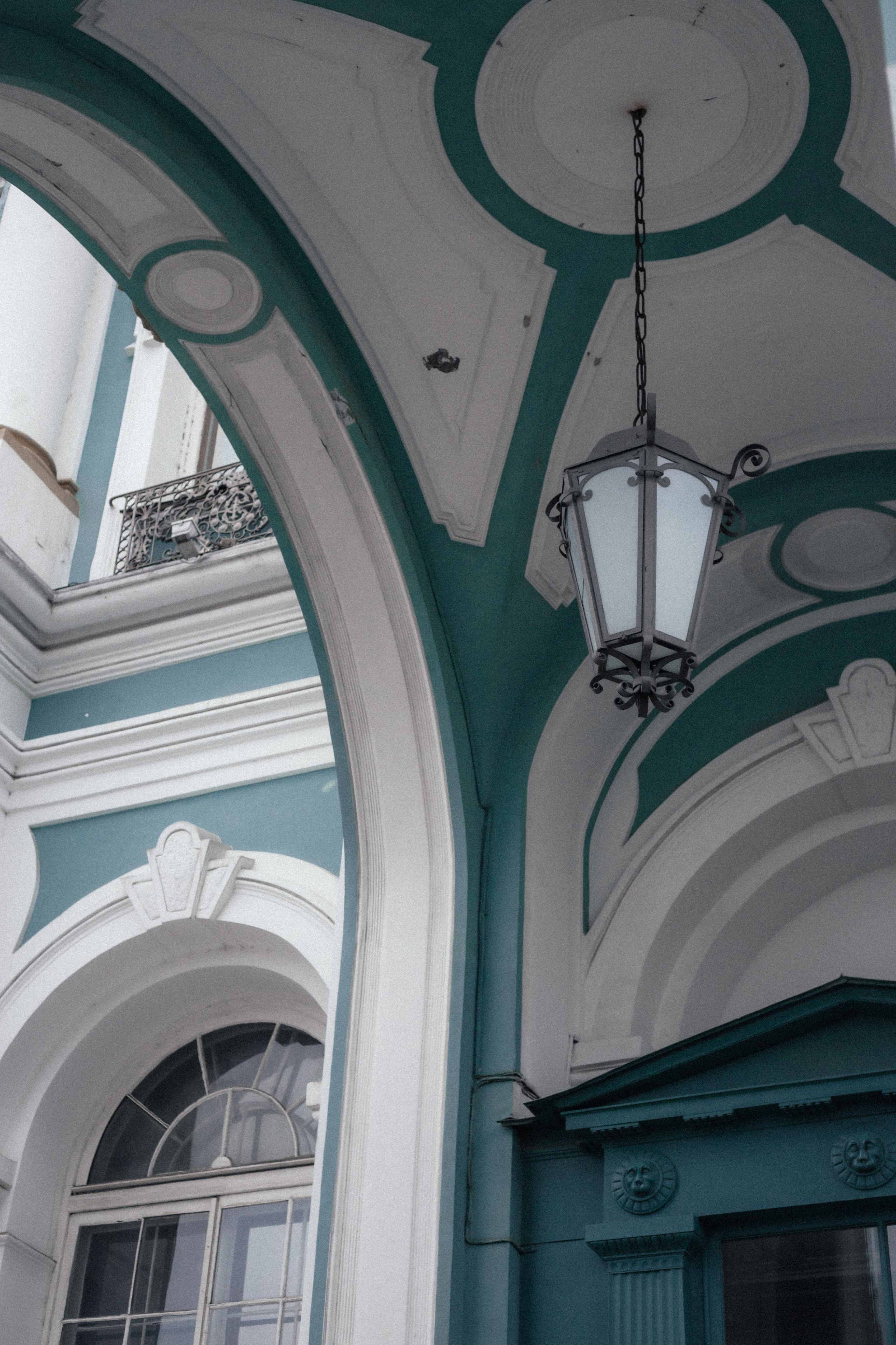 Пейзажи и город