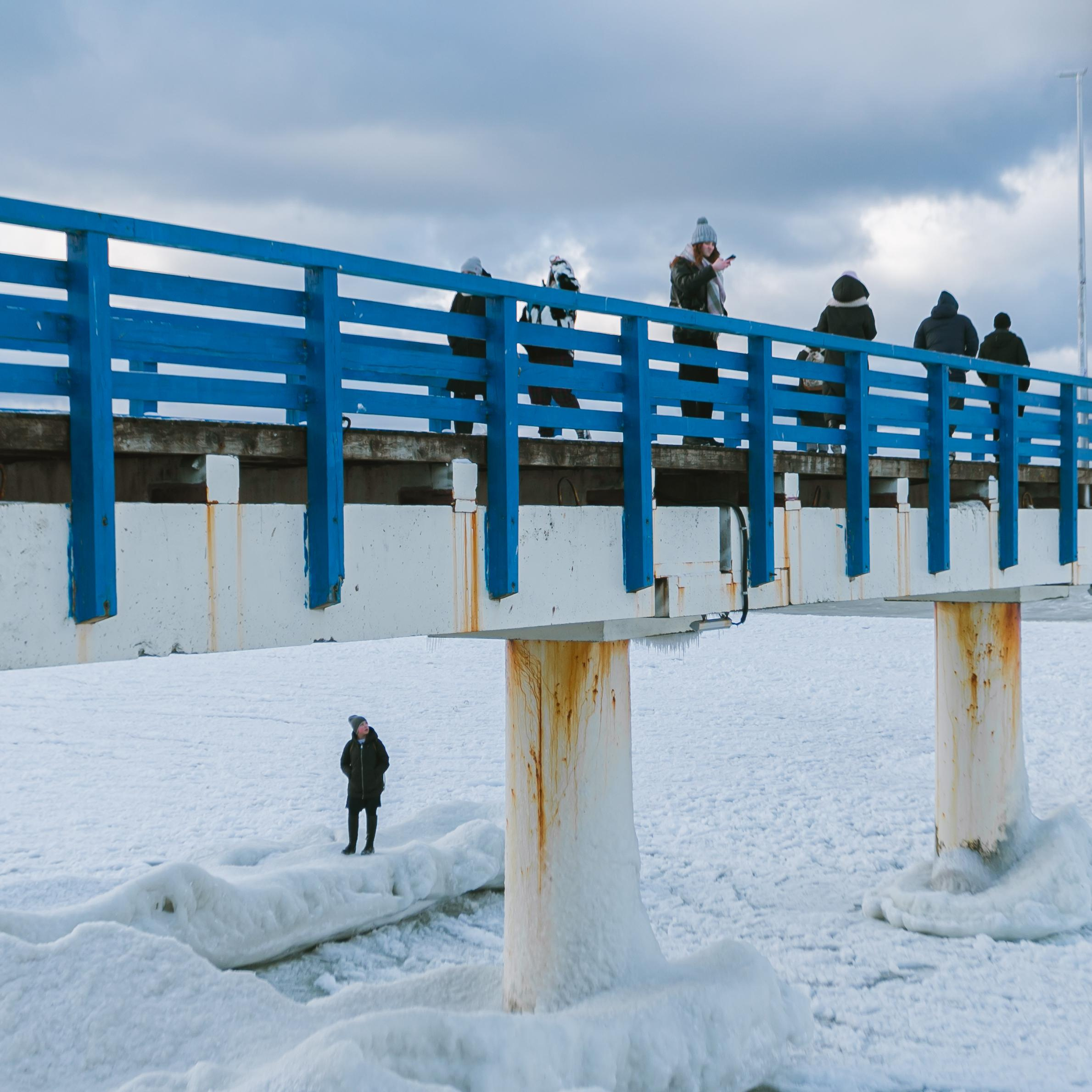 Пейзажи и город