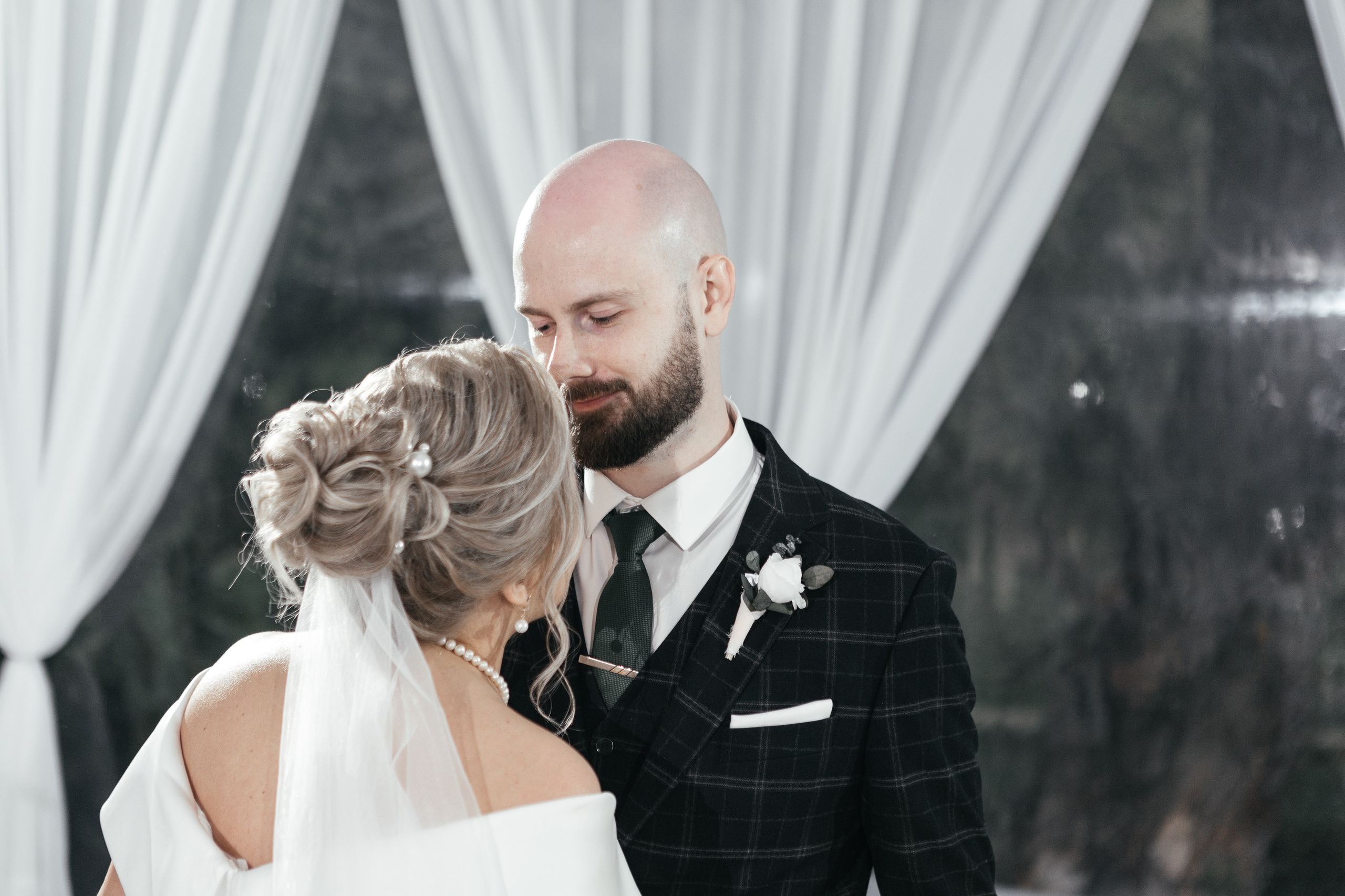 Свадебный фотограф Уфа — Руслан ГабдлисламовЖивые эмоции, красивые кадры, воспоминания на всю жизнь.Работаю по всей Республике Башкортоста. Свадебный фотограф Уфа Руслан Габдлисламов