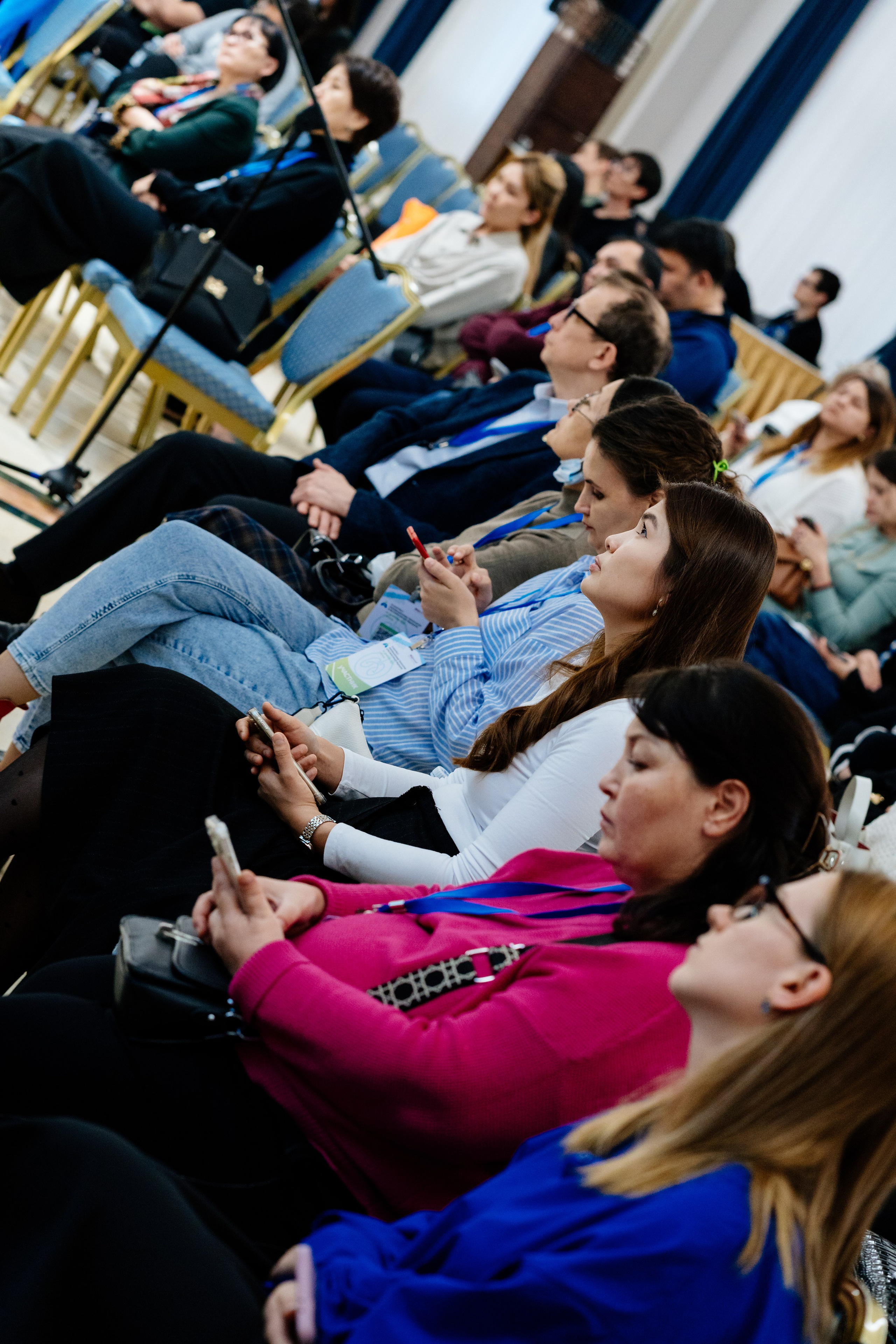 Медицинская конференция. Репортажный фотограф в Астане — Диана Калтаева, портретный фотограф