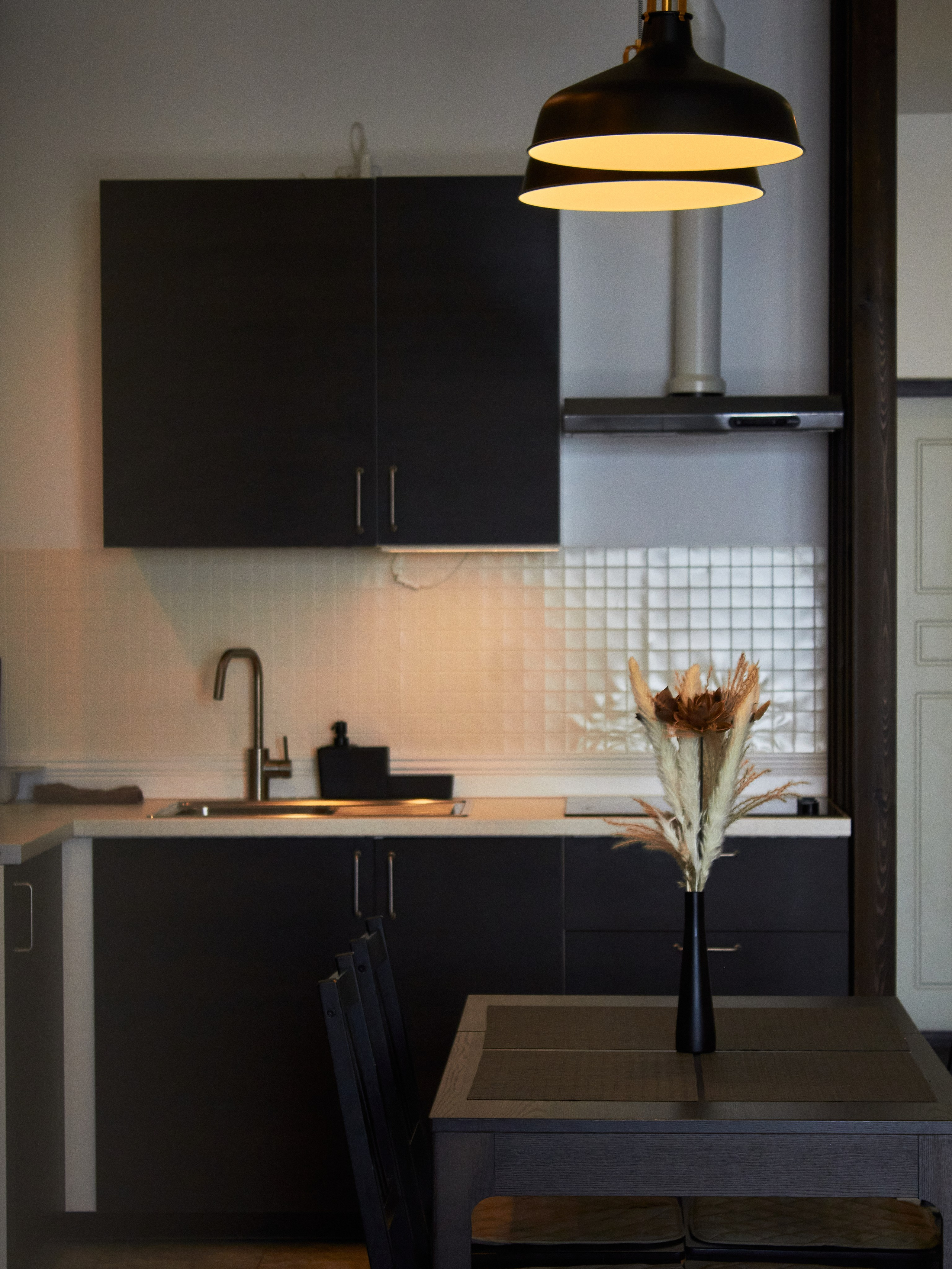 Интерьерная съёмка. Живые фото в Крыму | Фотограф Роман Скрипкин | Искренние фотографии без поз и суеты