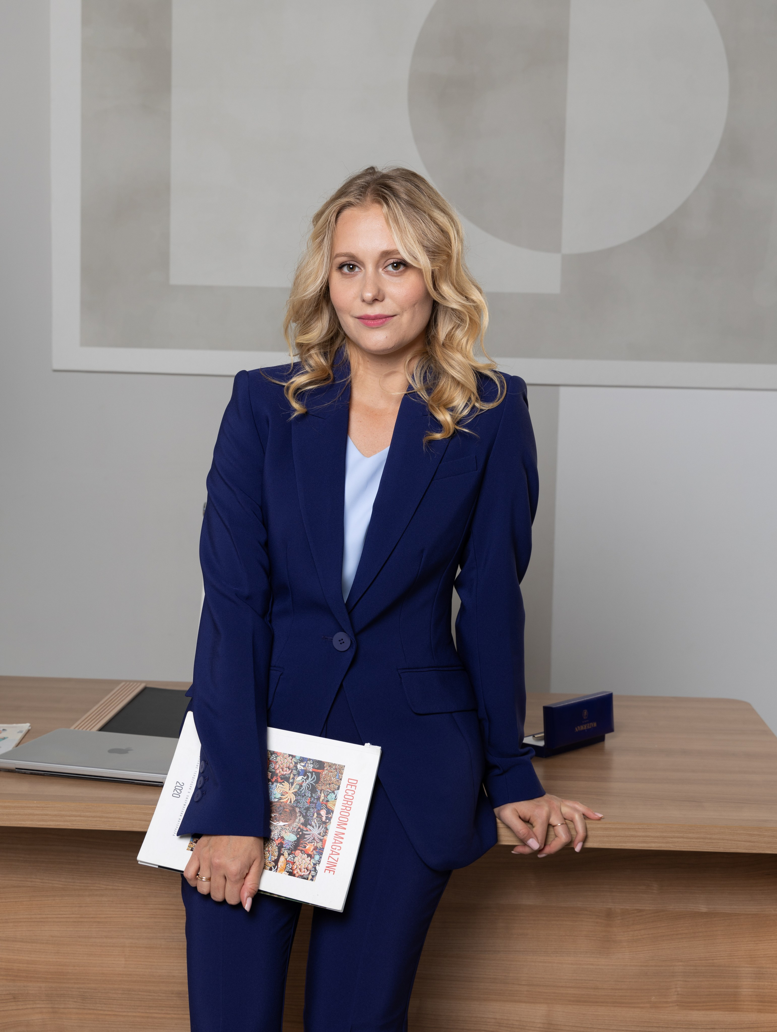 Бизнес портрет для юриста Елены. Фотограф в Новосибирске Анна Полторацкая