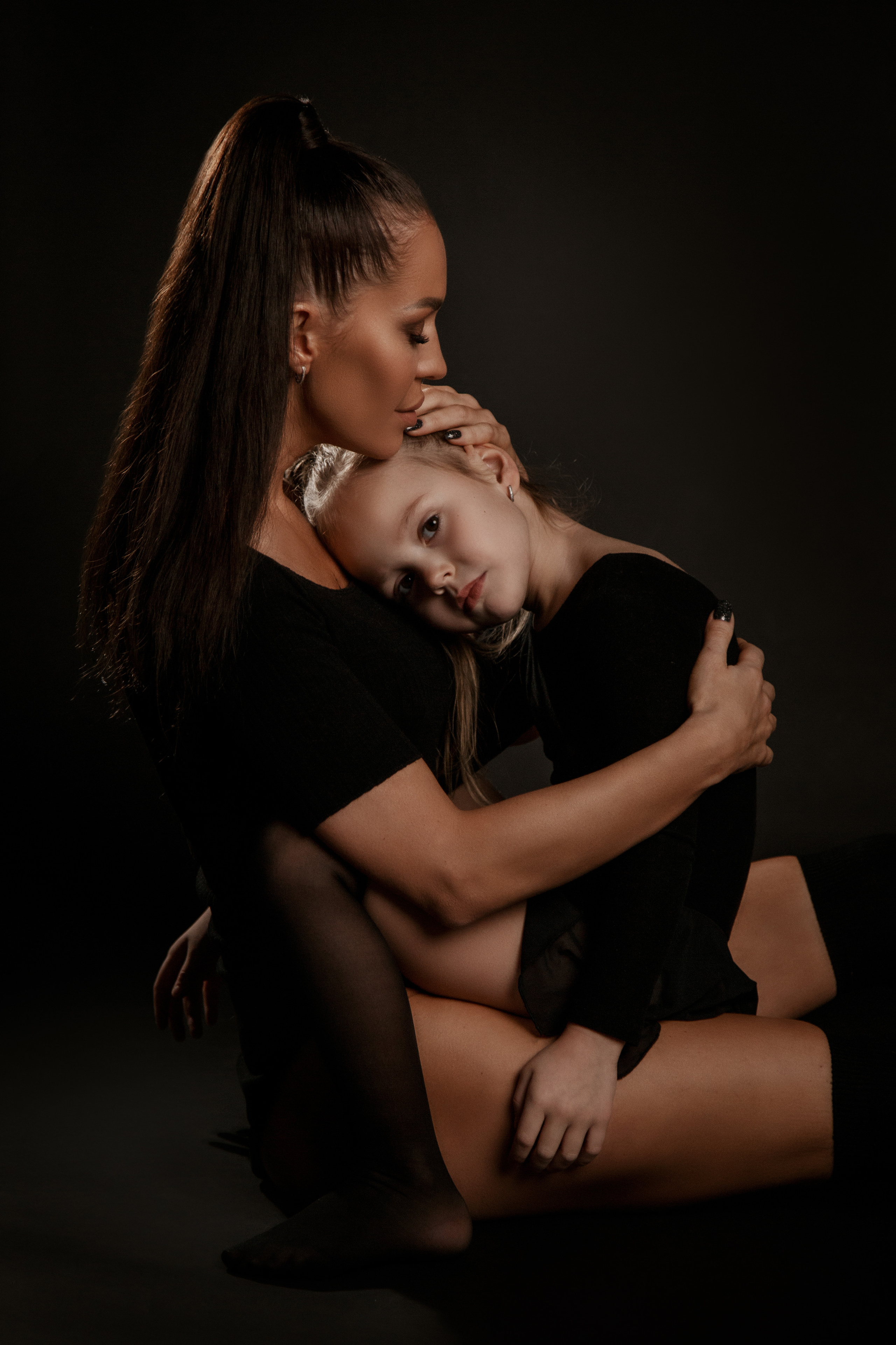 Алена со змеями и дочкой. Фотограф в Архангельске Артемьева Катерина