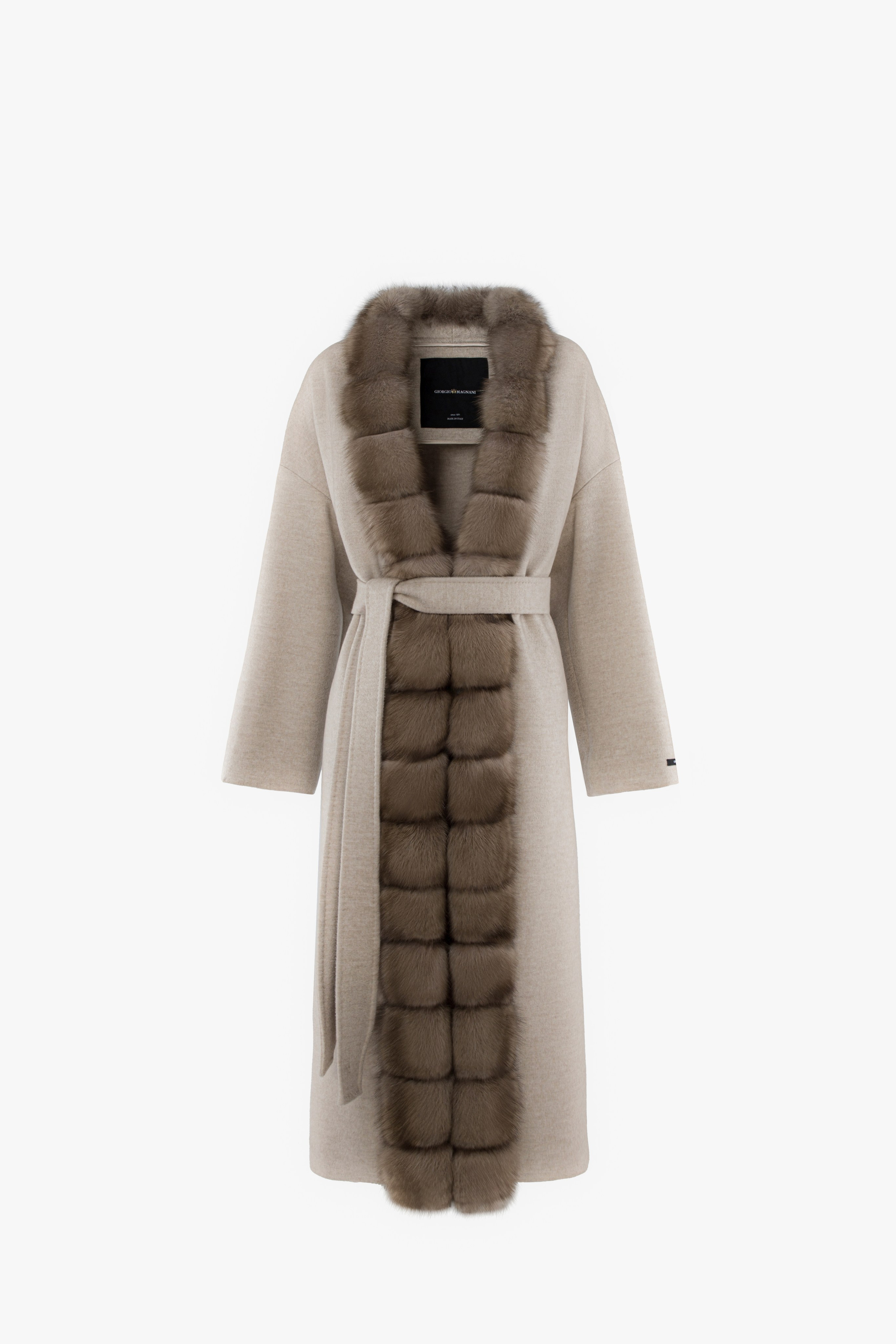 Ретушь фотографий меховых изделий | Студия SVITHART