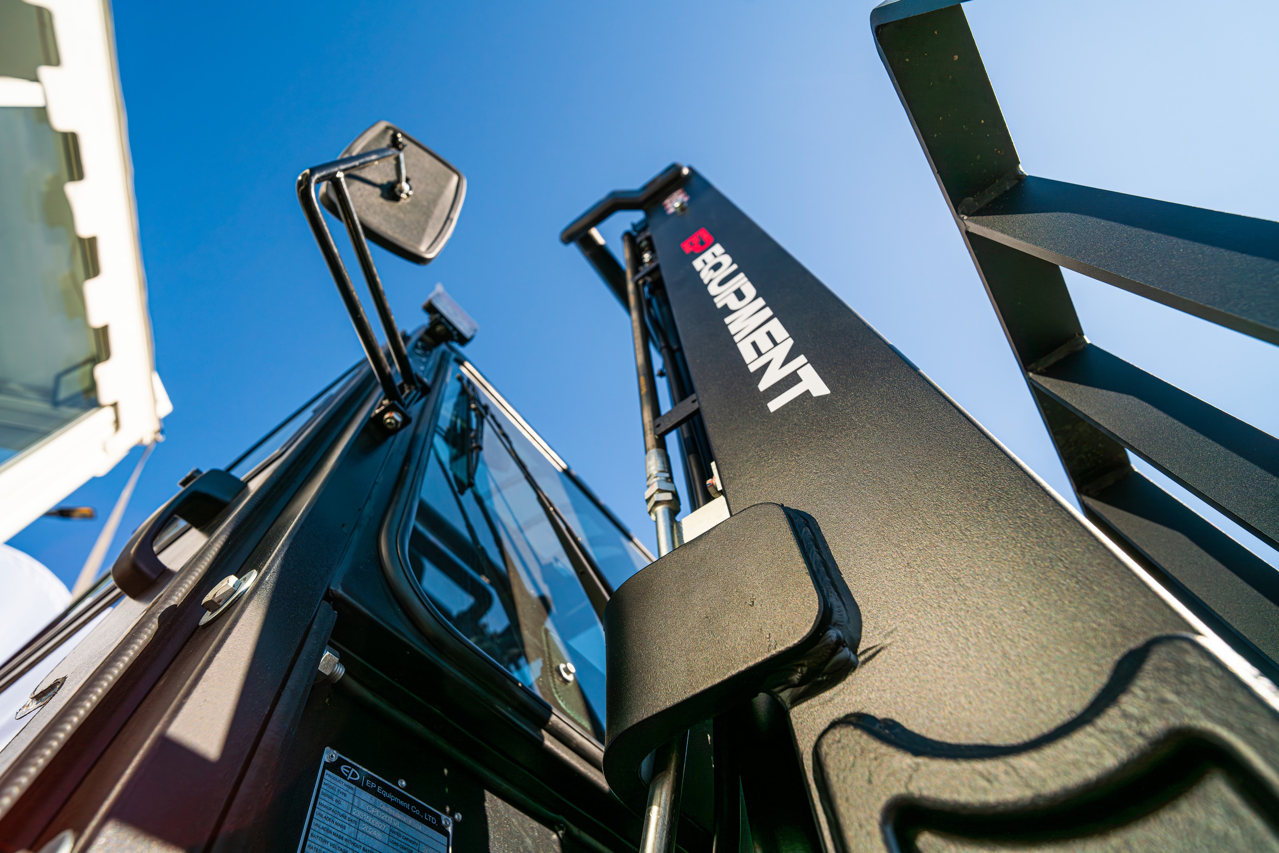 Корпоративное видео под ключ в Санкт-Петербурге