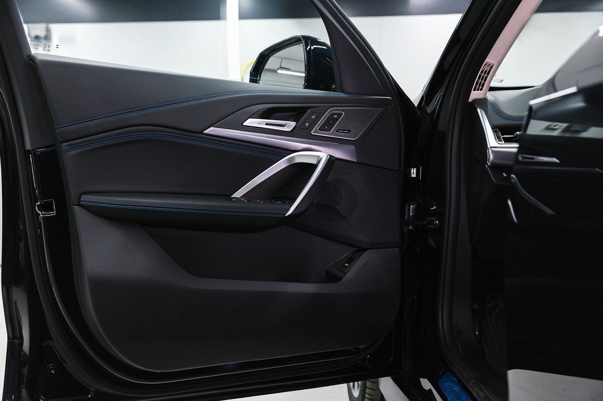 BMW X1 25Li. Новые автомобили