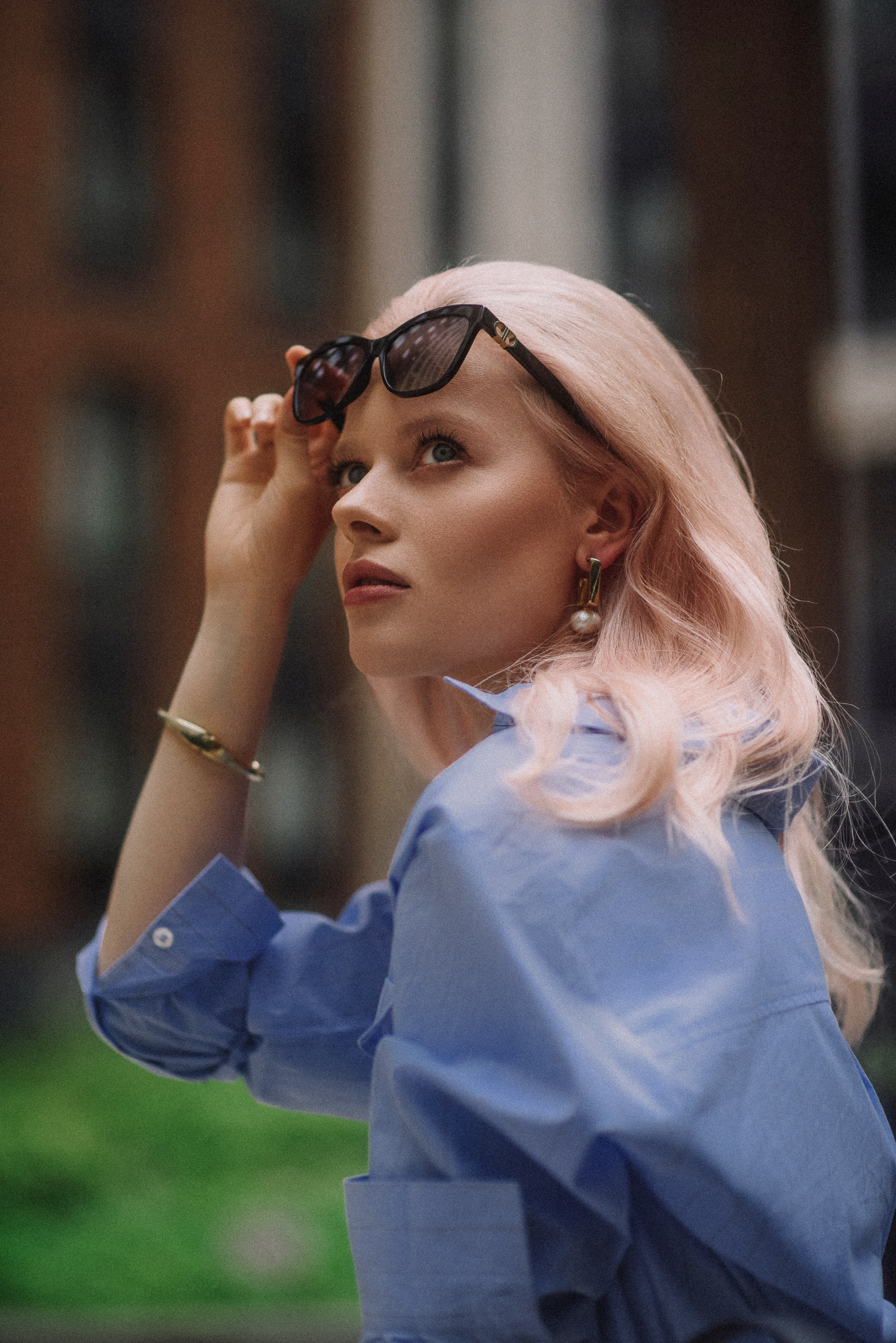 Портретная фотосессия на улице для девушки. Женский портрет 💋 Индивидуальные фотосессии для девушек в Москве