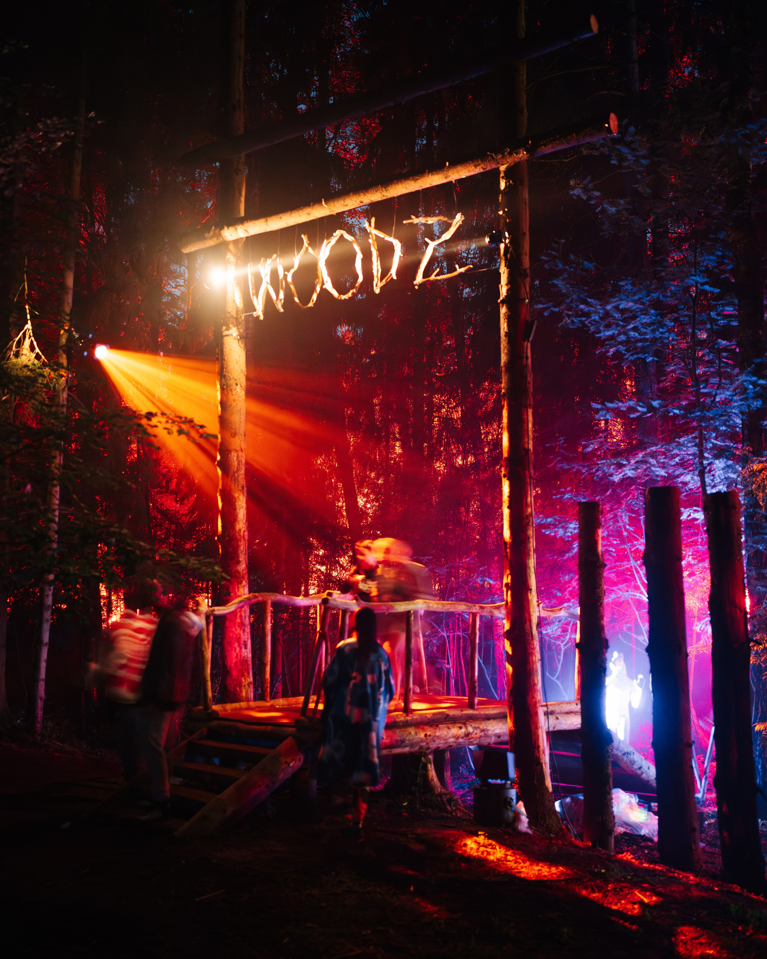 Outline 2024. @tomrus: Рустам Шагиморданов — фотограф