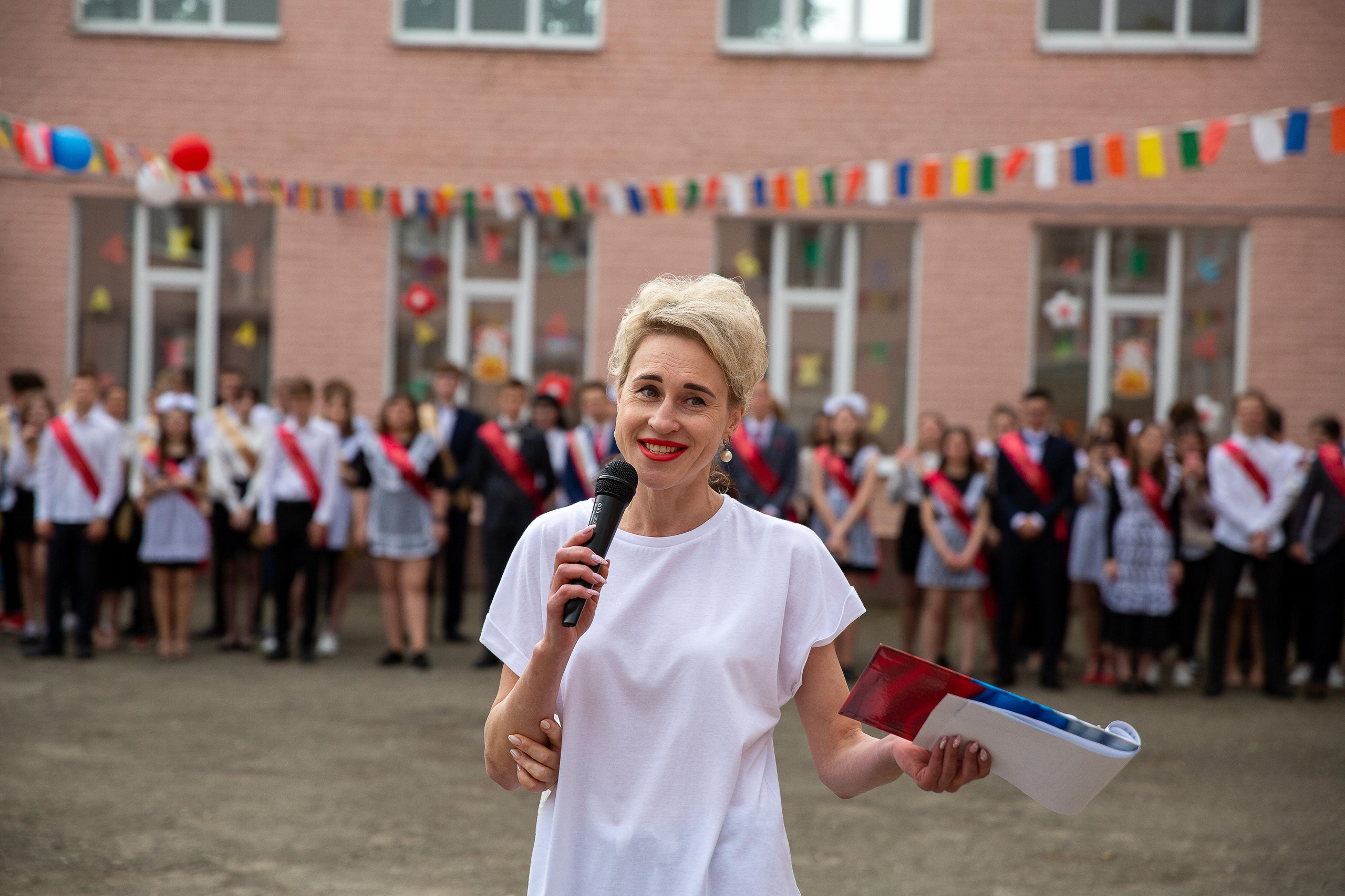 Последний звонок школа№ 3 2021 год. Видеосьемка, фотосьемка свадеб, юбилеев, утренников в Краснодарском кр