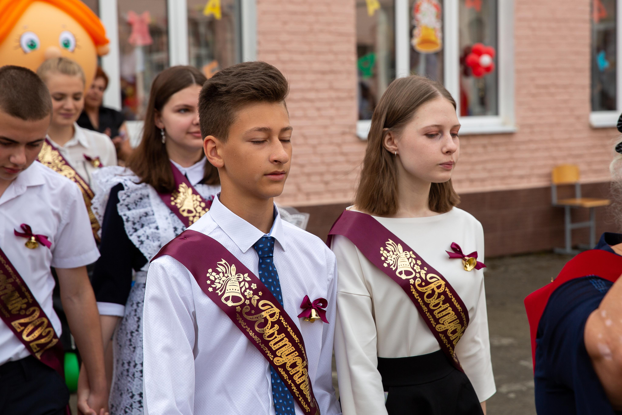 Последний звонок школа№ 3 2021 год. Видеосьемка, фотосьемка свадеб, юбилеев, утренников в Краснодарском кр