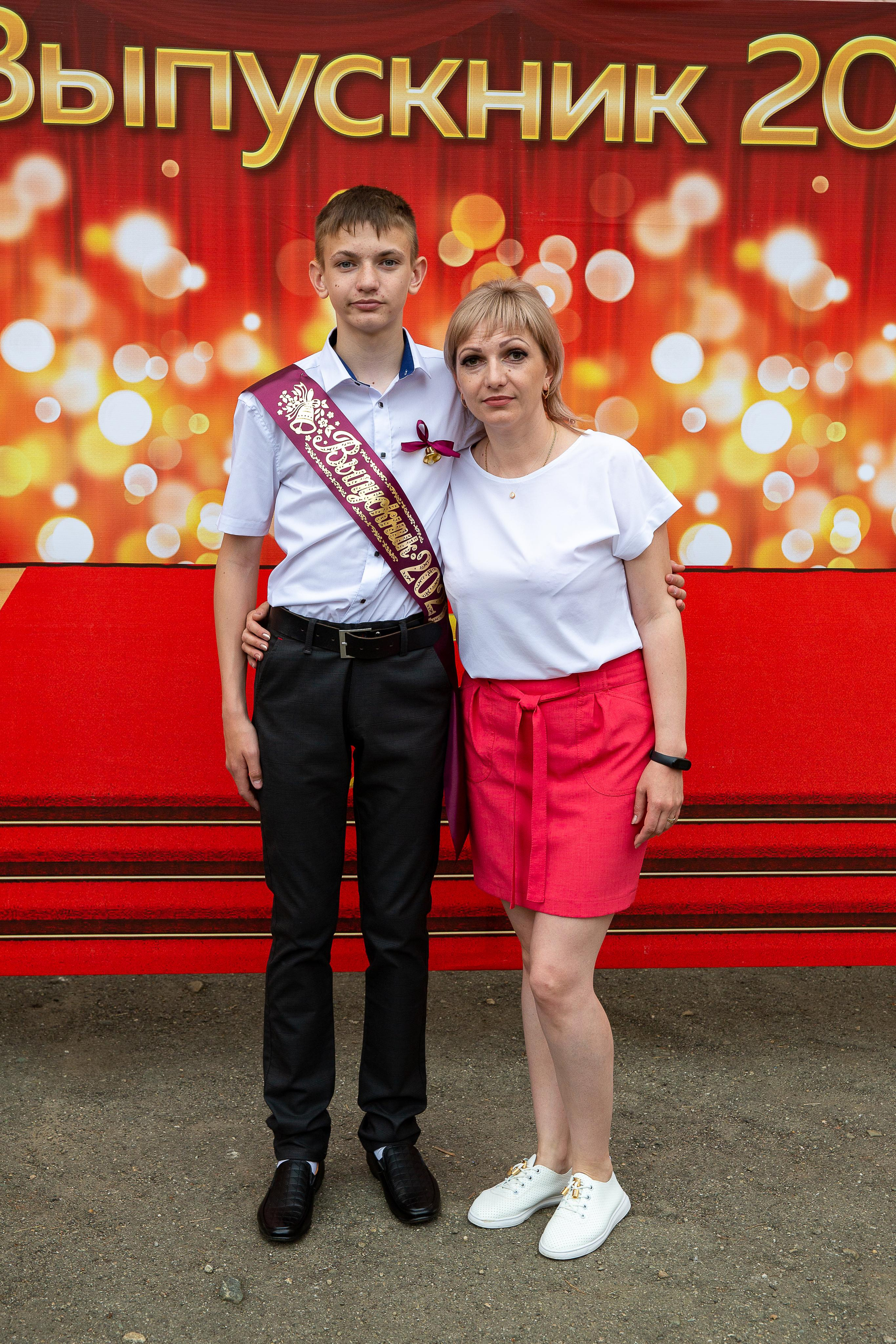 Последний звонок школа№ 3 2021 год. Видеосьемка, фотосьемка свадеб, юбилеев, утренников в Краснодарском кр