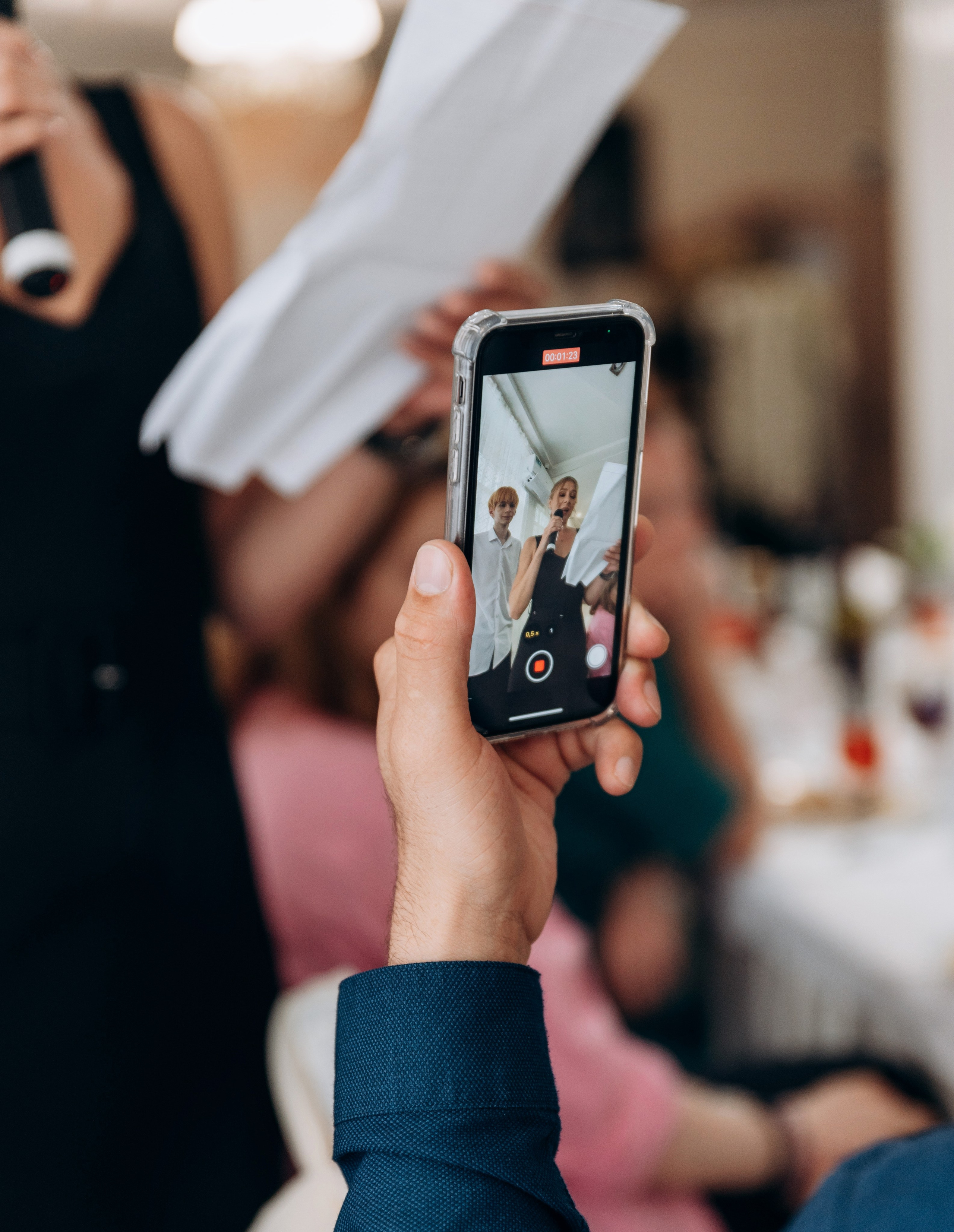 Прогулка, регистрация, банкет. Фотограф в Новосибирске