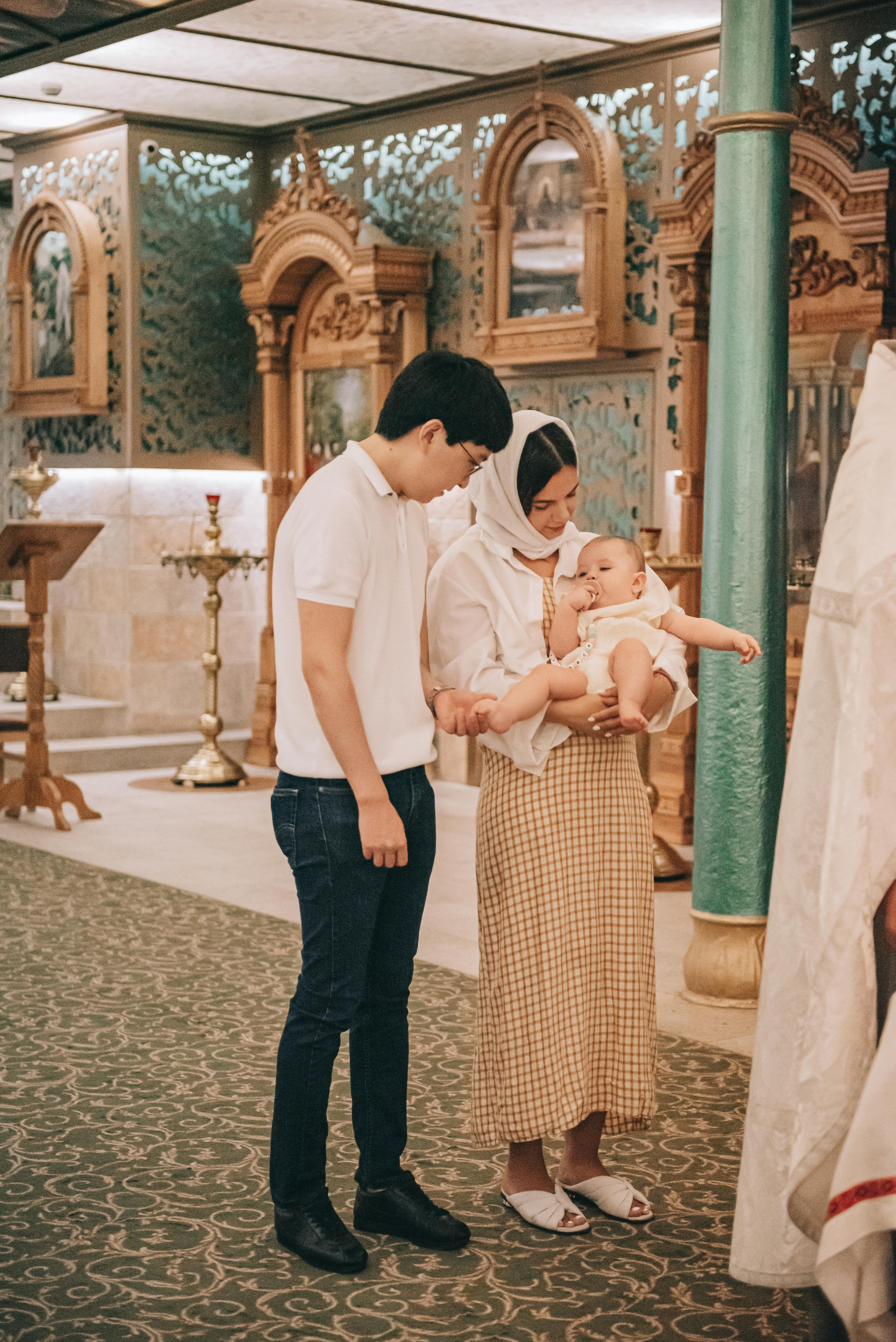 Крещение Василисы. Фотограф в Краснодаре Зеленкина Дарья