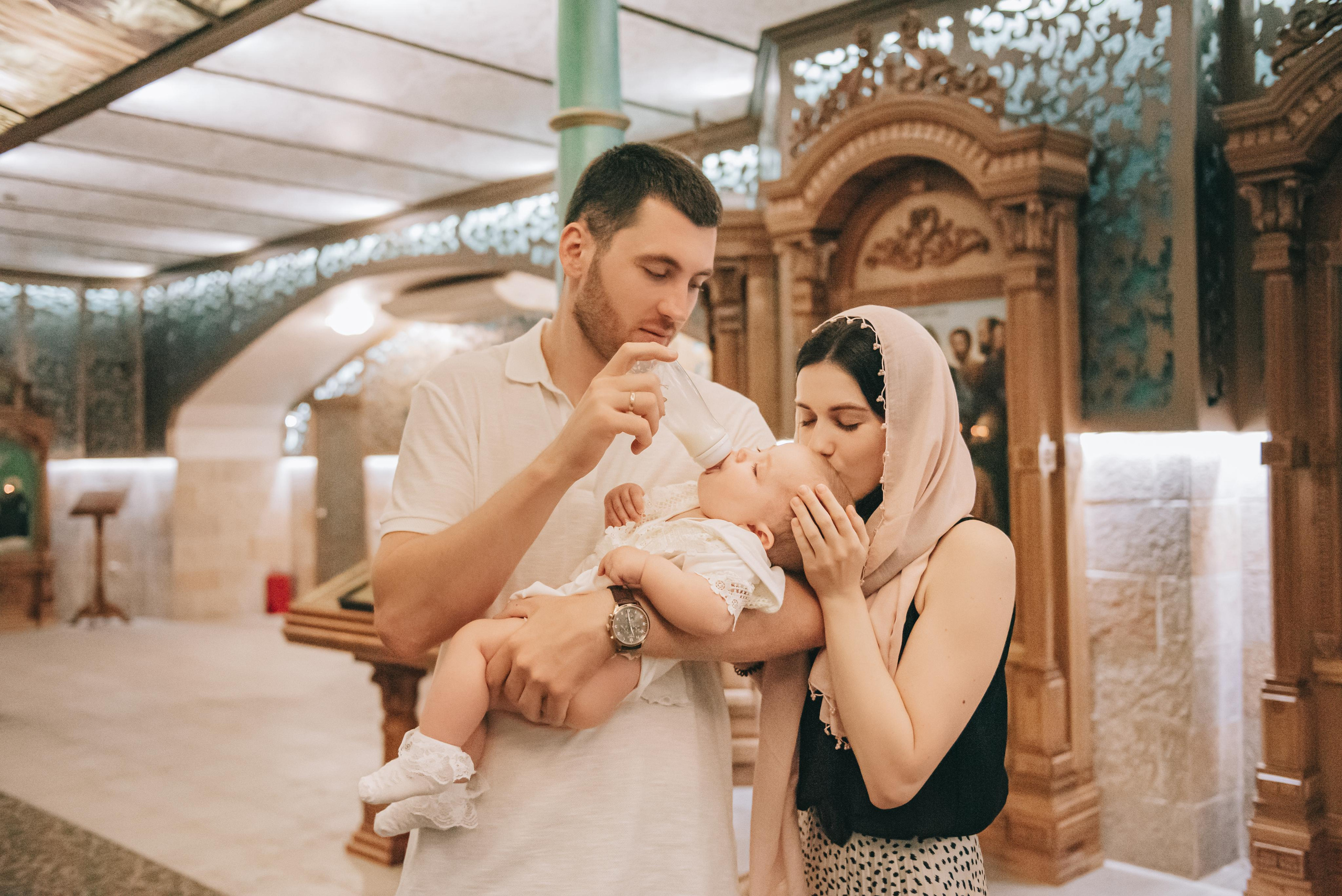 Крещение Василисы. Фотограф в Краснодаре Зеленкина Дарья