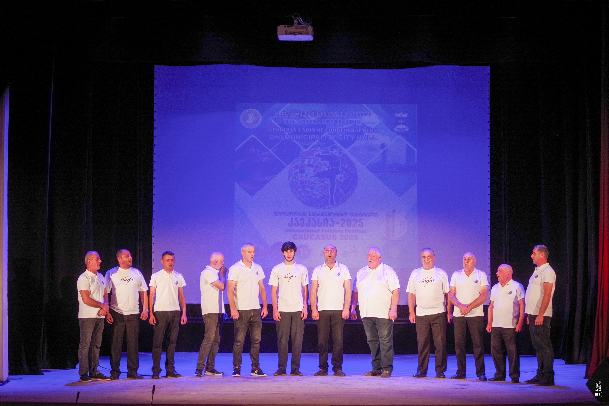 Танцы в прекрасном Они. Портретный фотограф Денис Милютин