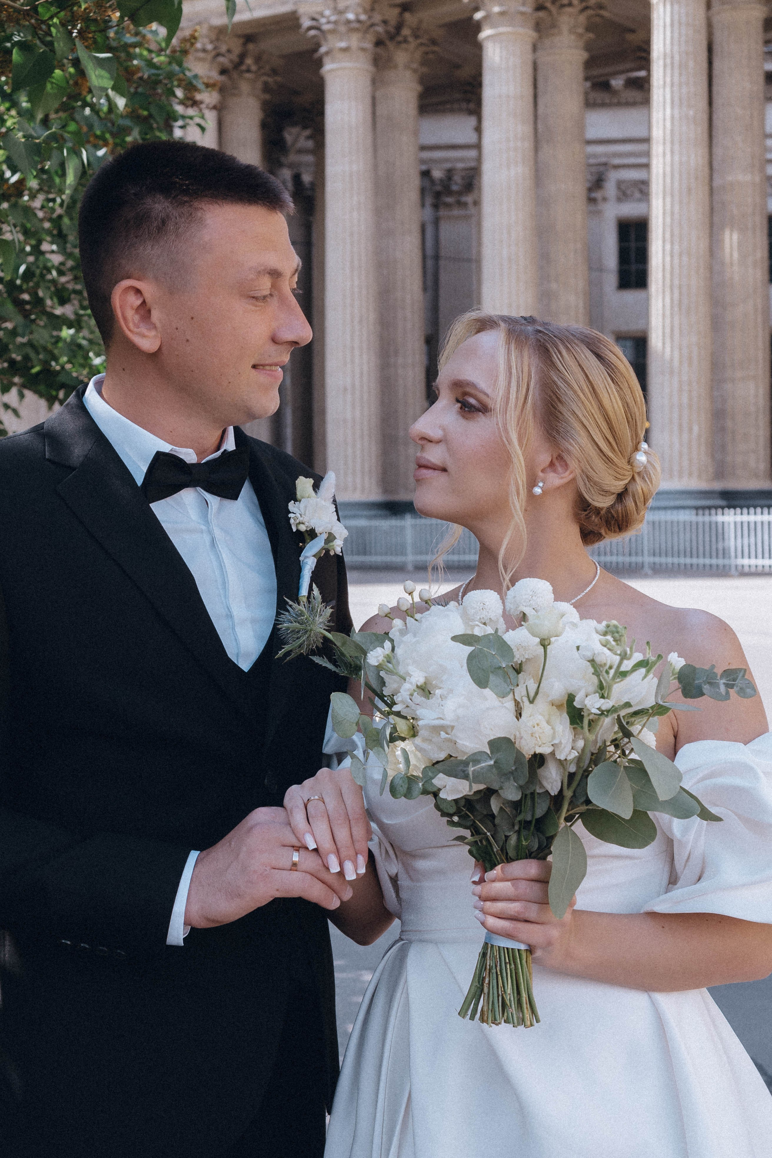 СВАДЕНБНАЯ СЬЕМКА НА КАТЕРЕ ПО КАНАЛАМ САНКТ-ПЕТЕРБУРГА И В АКВАТОРИИ НЕВЫ. Профессиональный фотограф, Санкт-Петербург — Виктория Богомолова