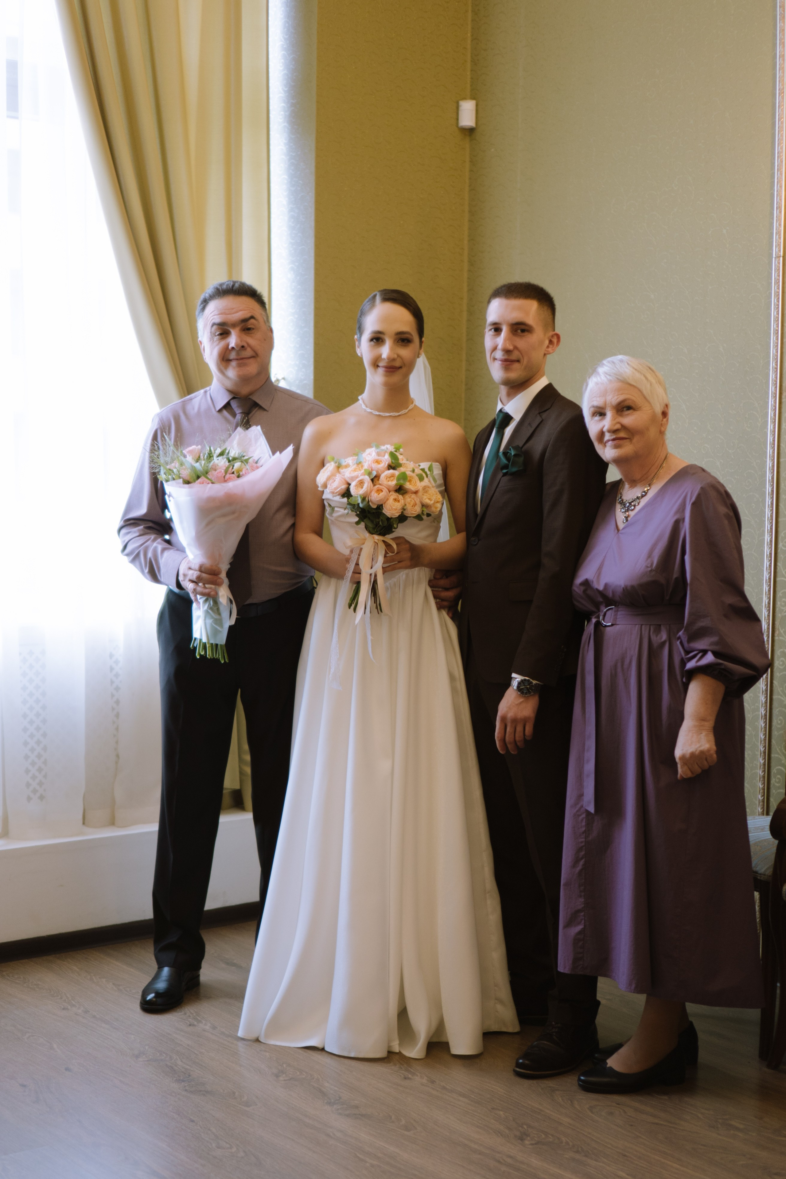 ЗАГС И ПРОГУЛКА 2 ЧАСА. Профессиональный фотограф, Санкт-Петербург — Виктория Богомолова