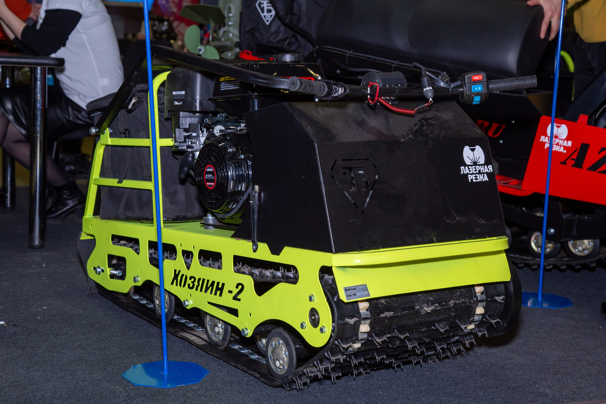 Фотопрогулка по выставке Поехали 2022. «Студия DRONAVT`s» — видеосъёмка и фотография г. Москва